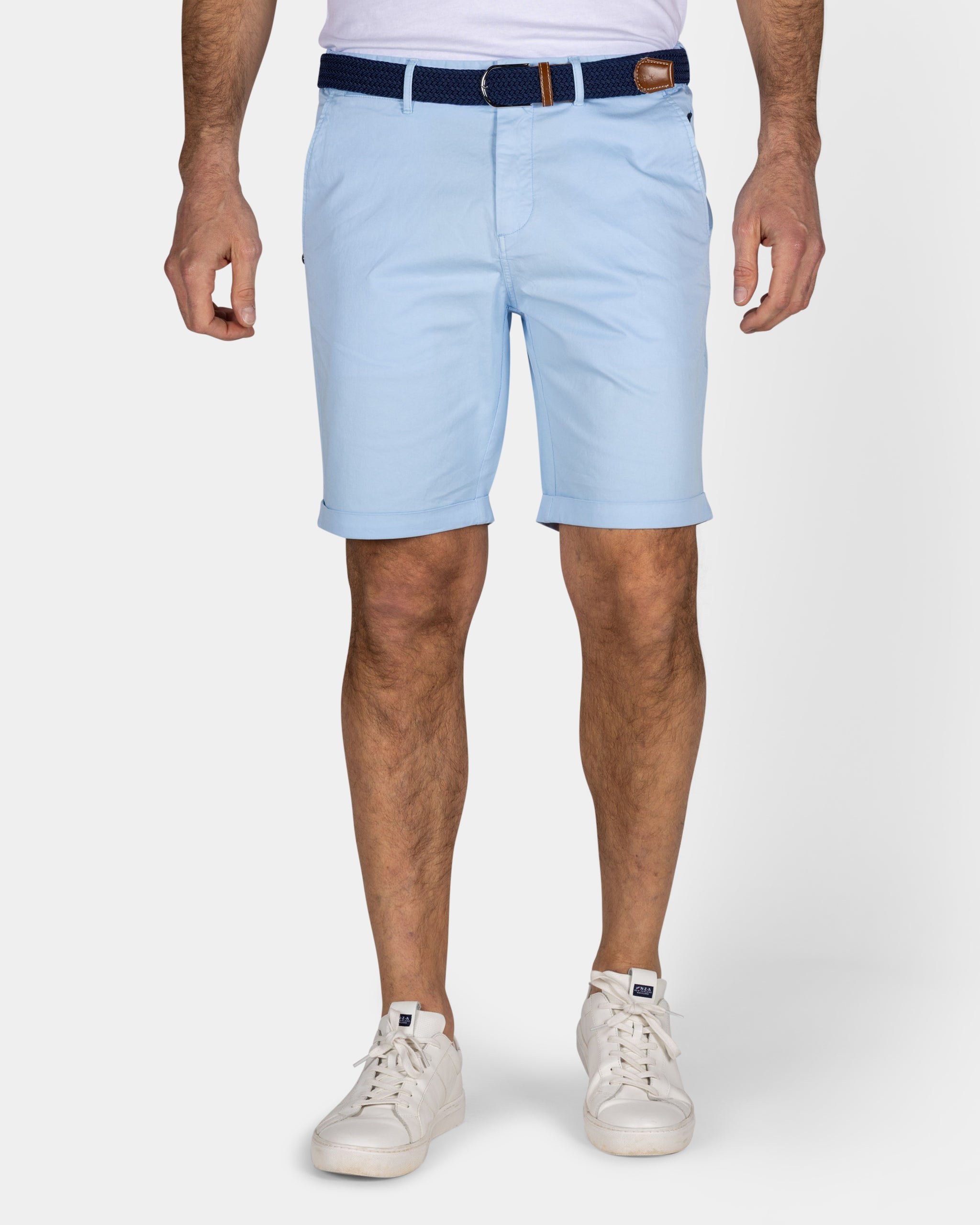 Lichtblauw katoenen chino short Lichtblauw katoenen chino short