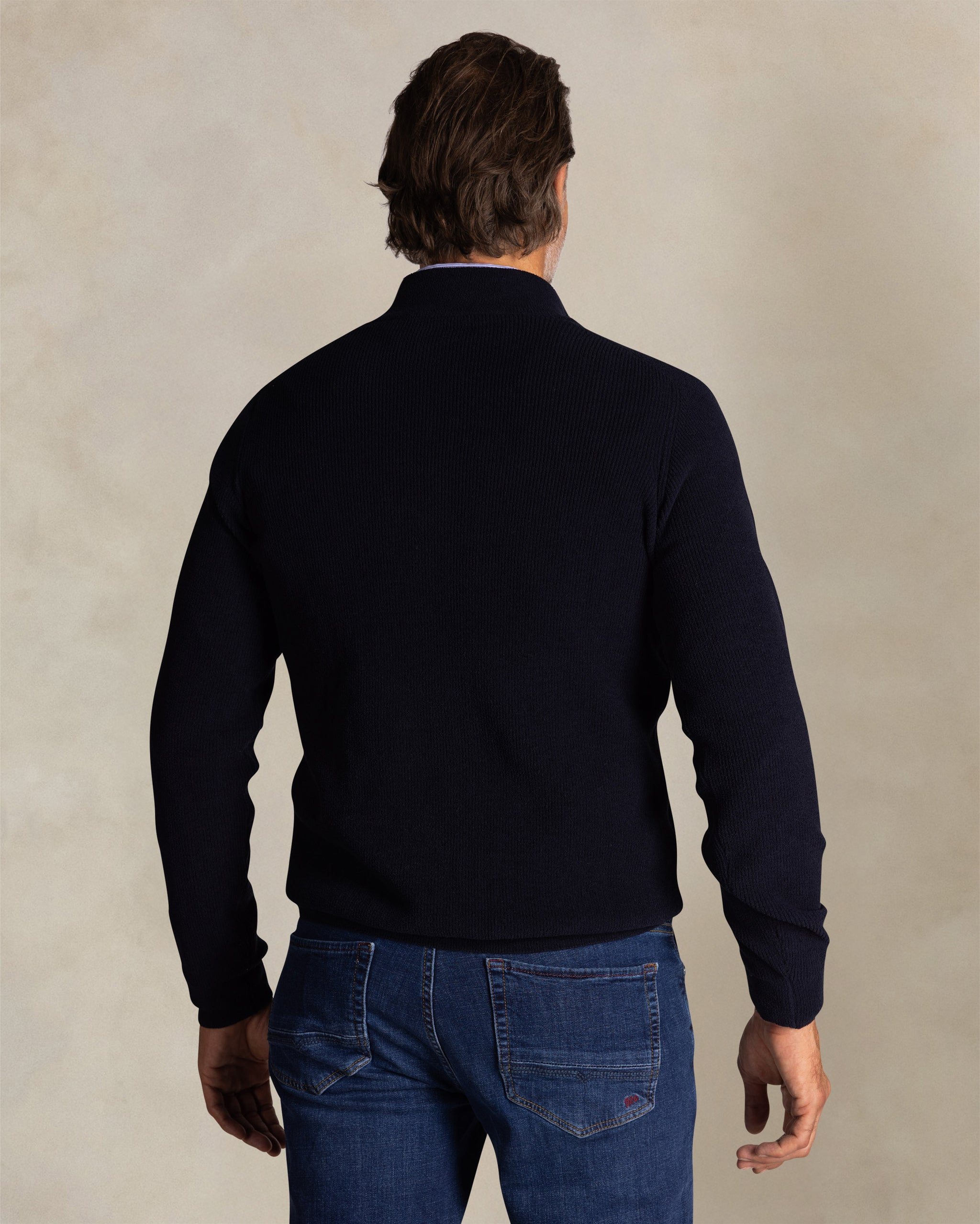 Jersey azul con media cremallera Jersey azul con media cremallera