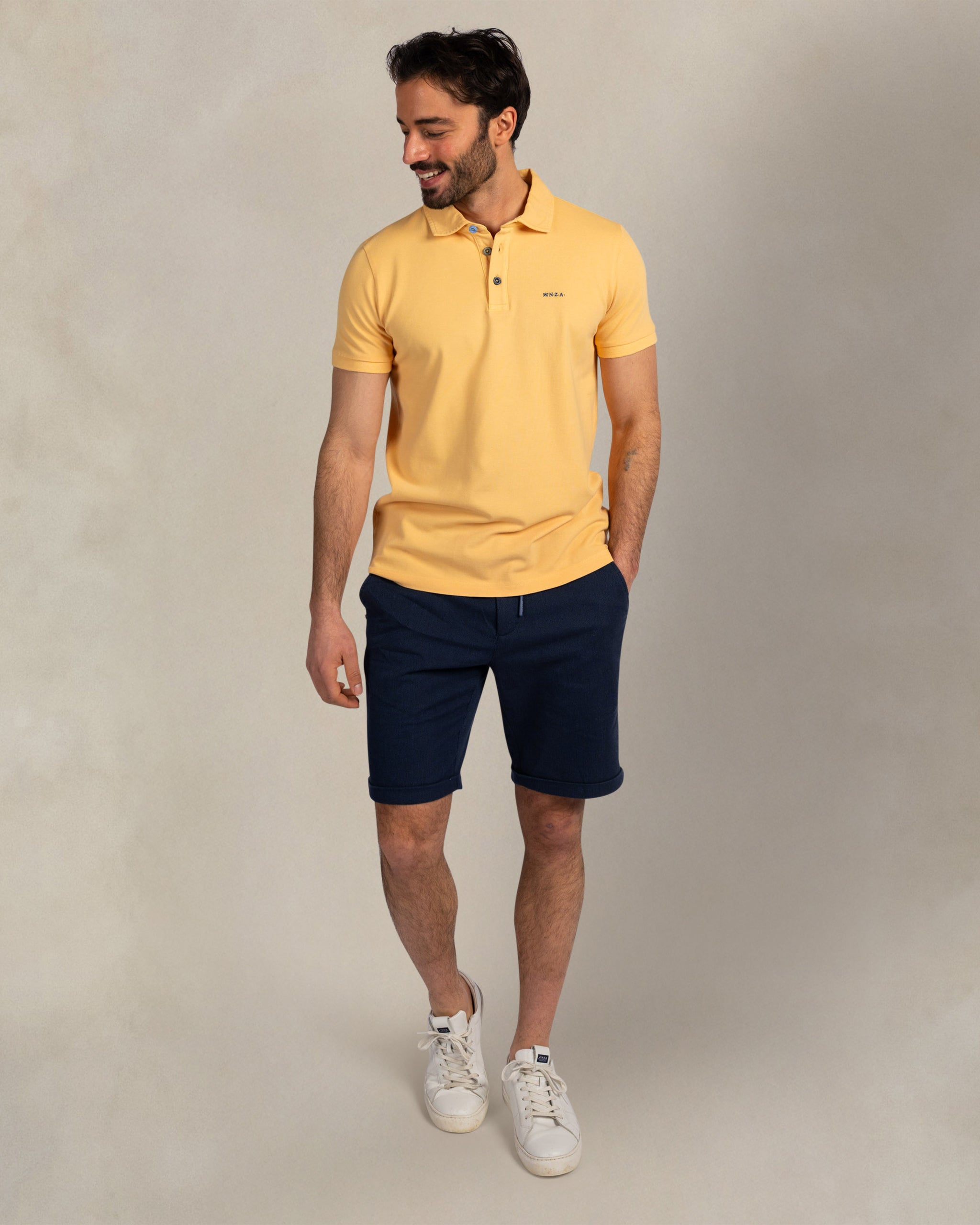 Polo amarillo de algodón elástico Polo amarillo de algodón elástico