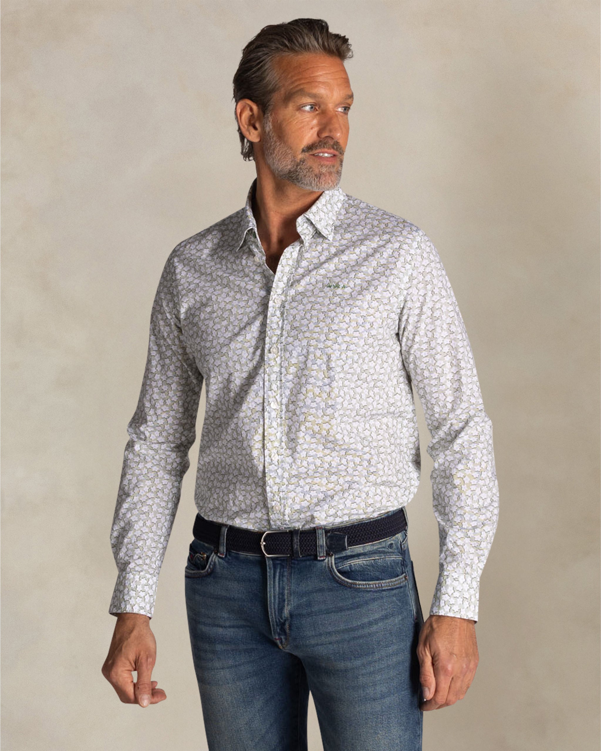 Groene katoenen stretch overhemd Groene katoenen stretch overhemd