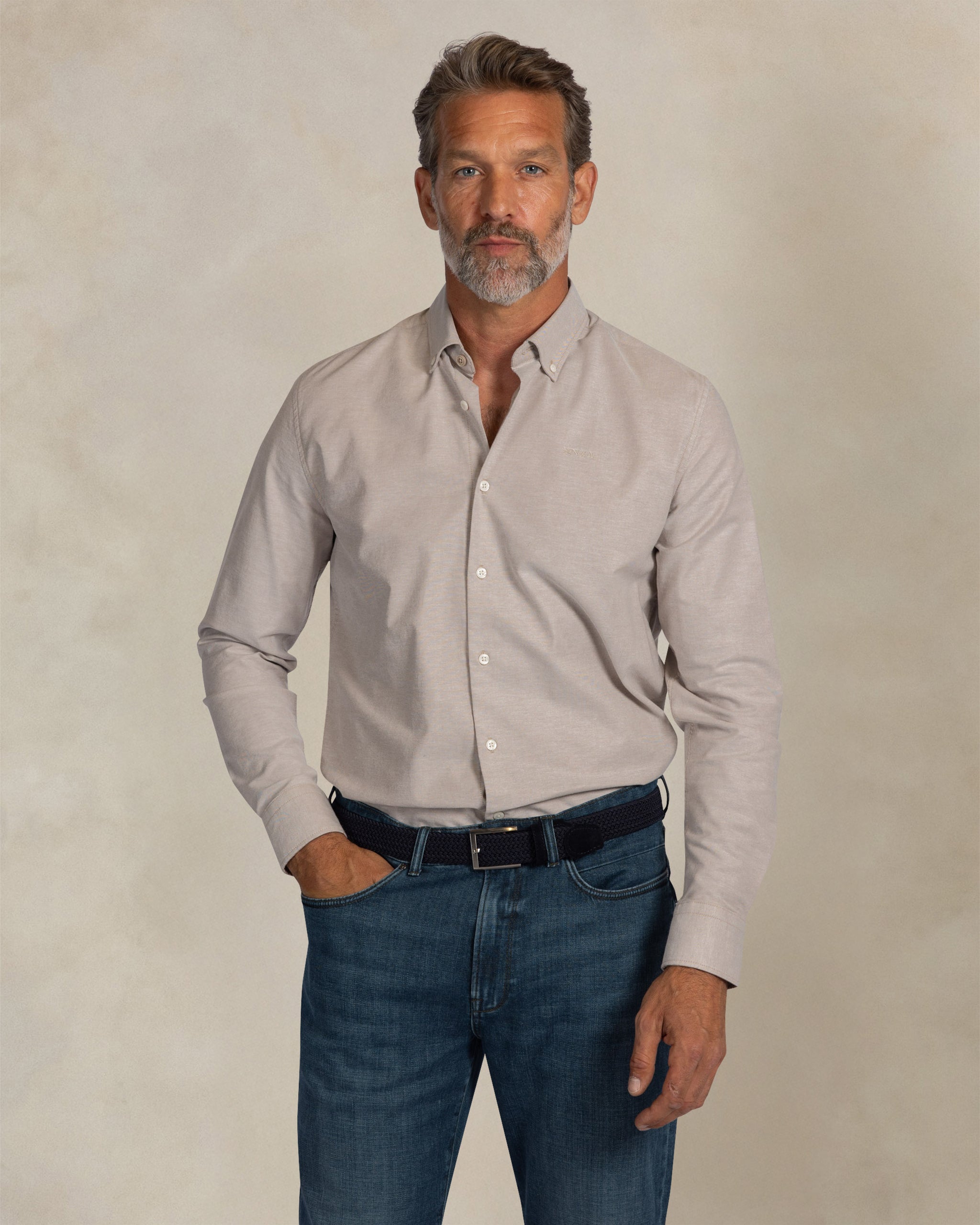 Camisa elástica de algodón crudo Camisa elástica de algodón crudo