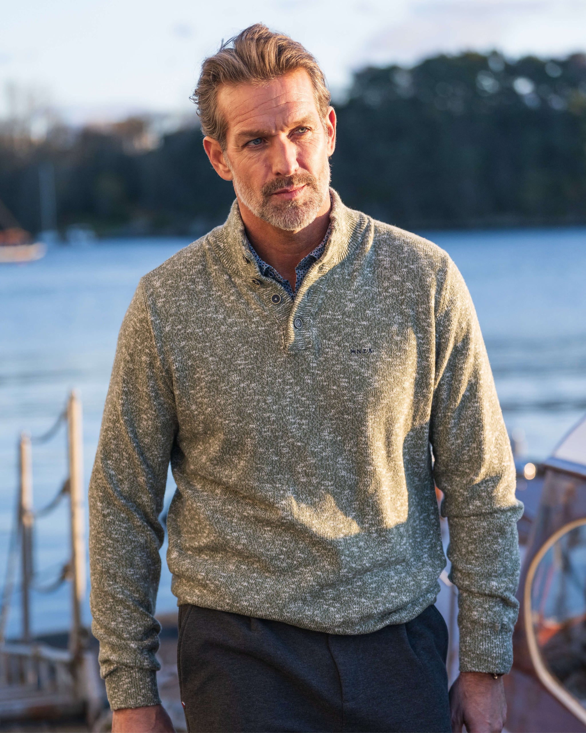 Pull vert 100 % coton Pull vert 100 % coton