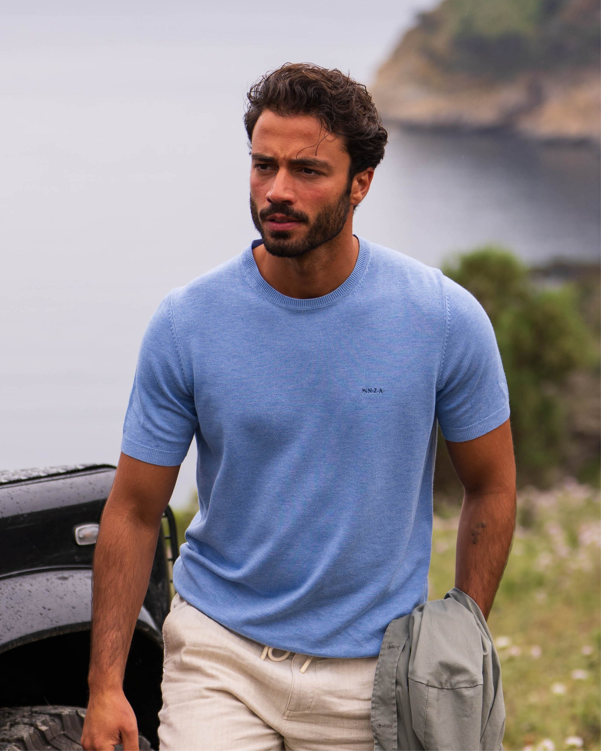 Blauw gebreid t-shirt Blauw gebreid t-shirt