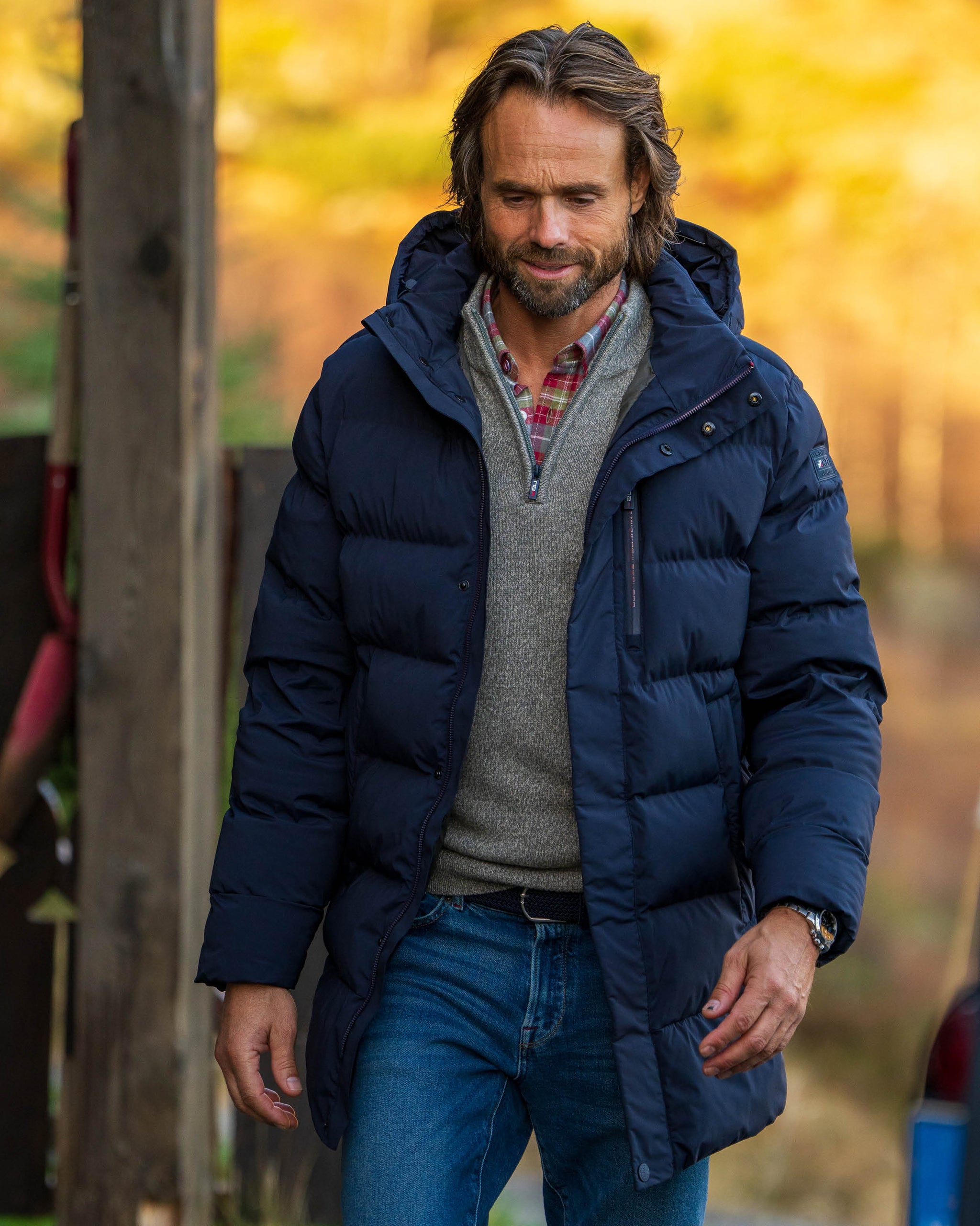 Blauwe gewatteerde jas Blauwe gewatteerde jas