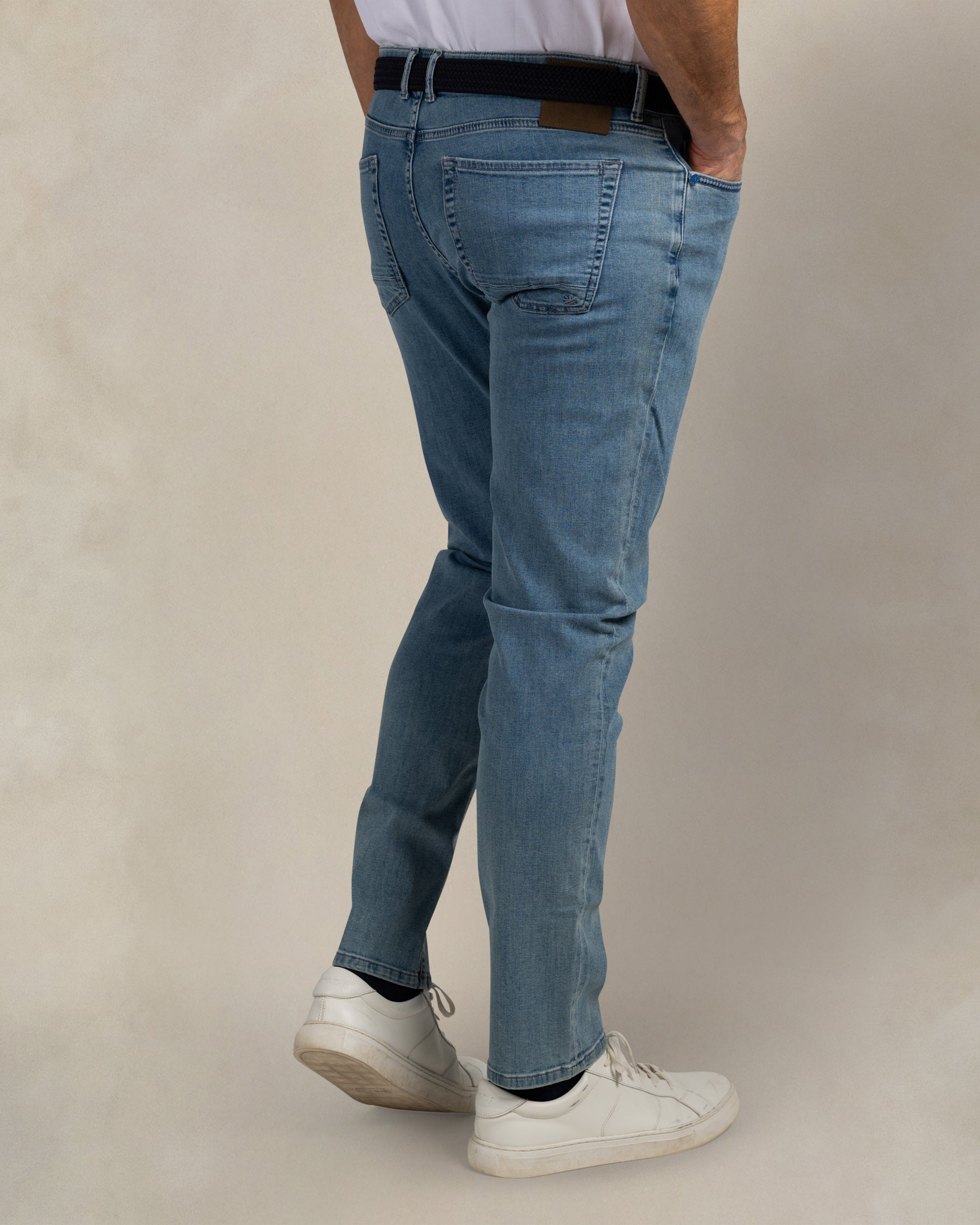 Auckland stretch 5-pocket light wash jeans Auckland stretch 5-pocket light wash jeans