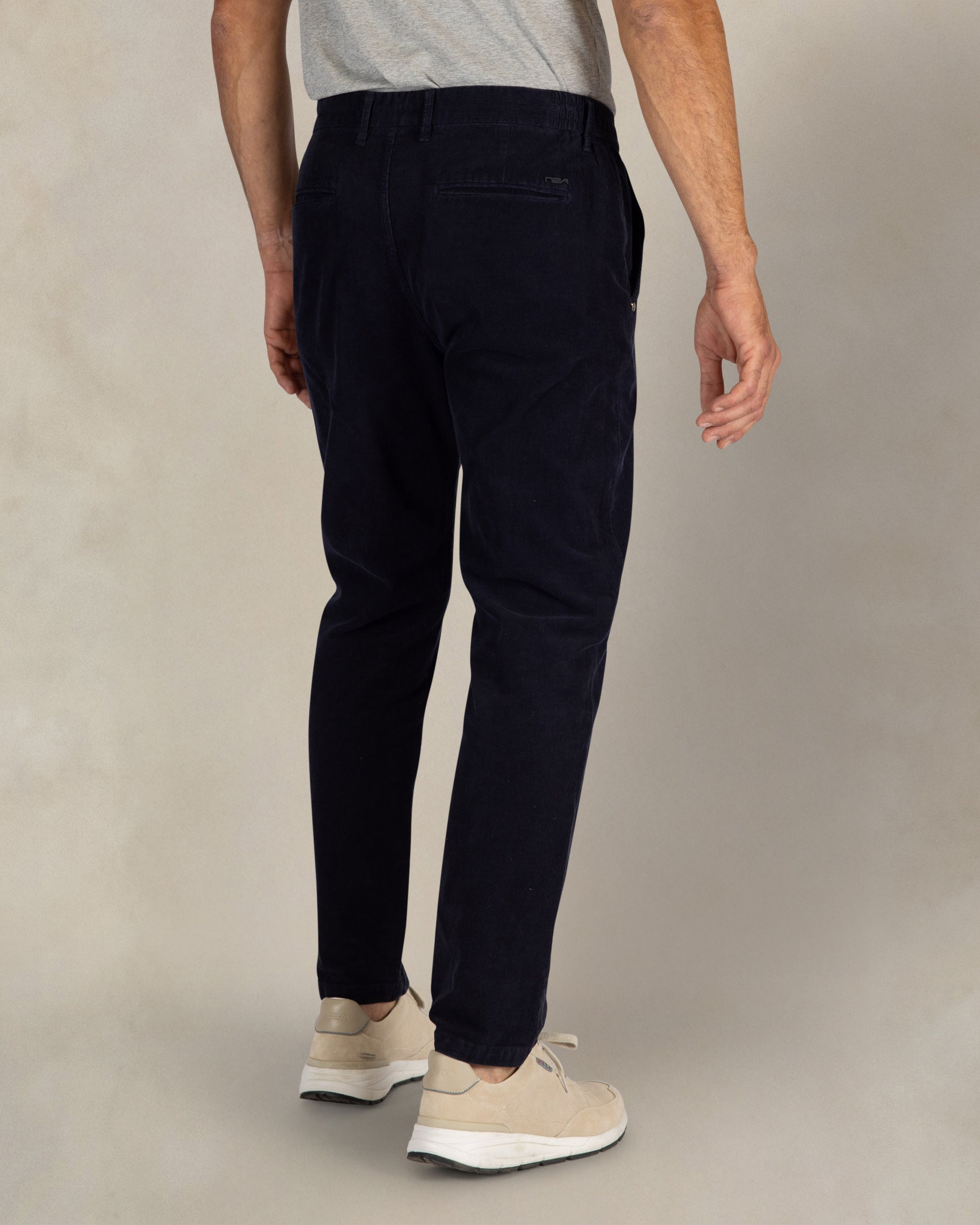 Chino stretch en velours côtelé bleu foncé napier Chino stretch en velours côtelé bleu foncé napier
