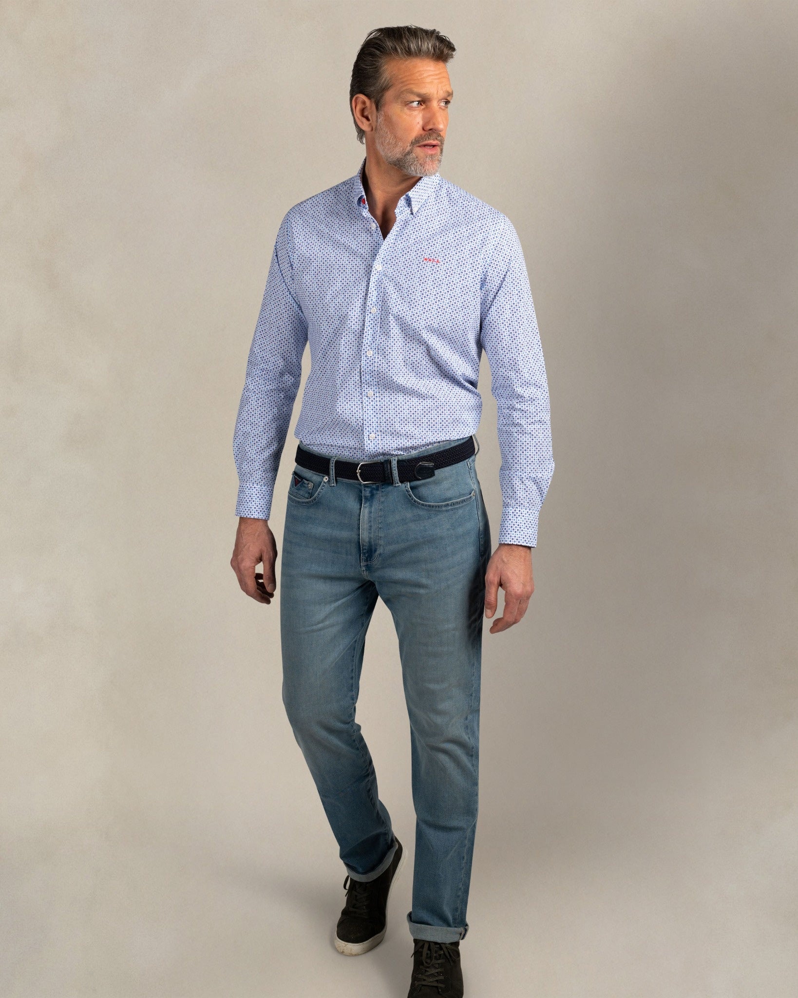 Blauw katoenen stretch overhemd Blauw katoenen stretch overhemd