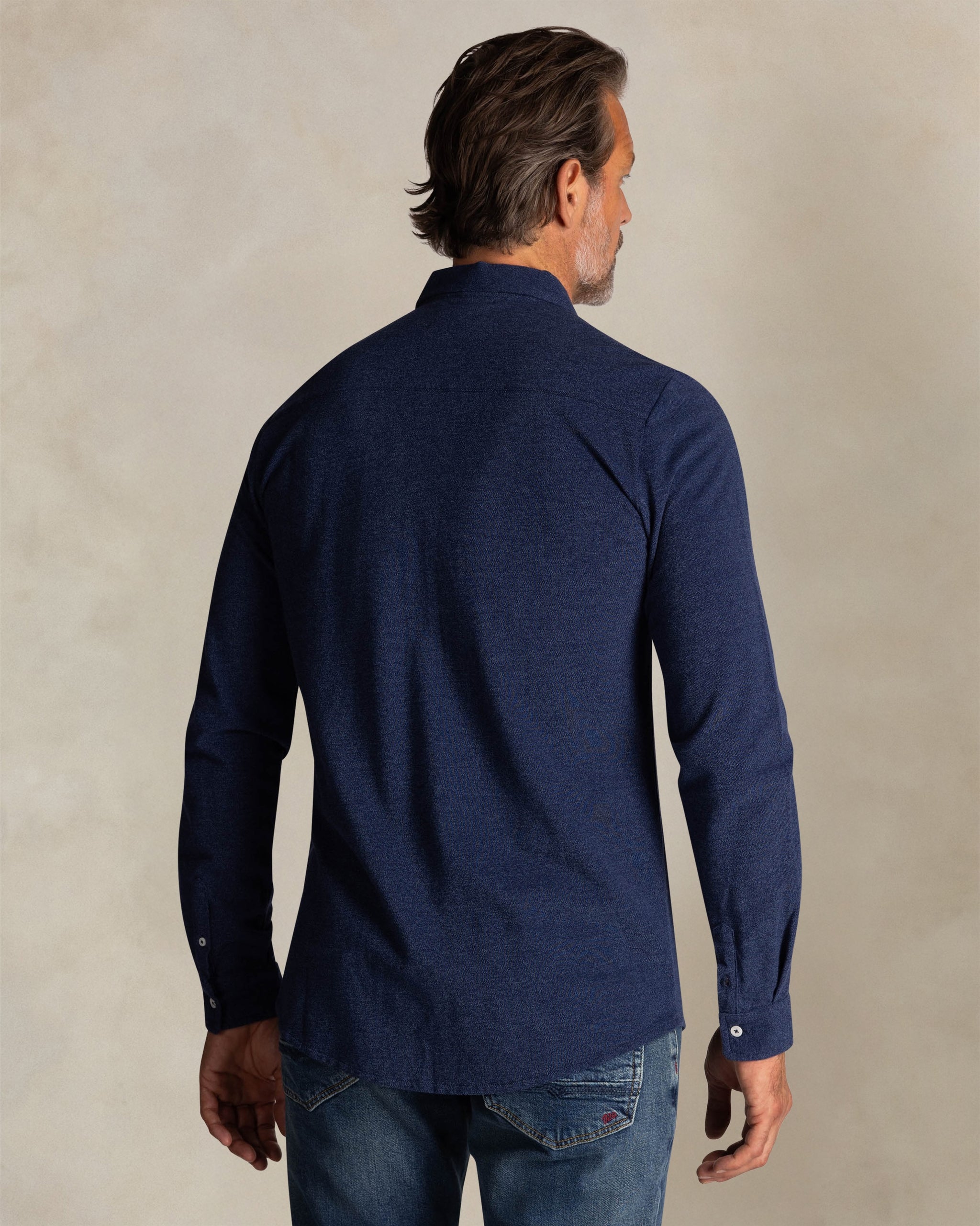 Camisa azul de algodón Camisa azul de algodón