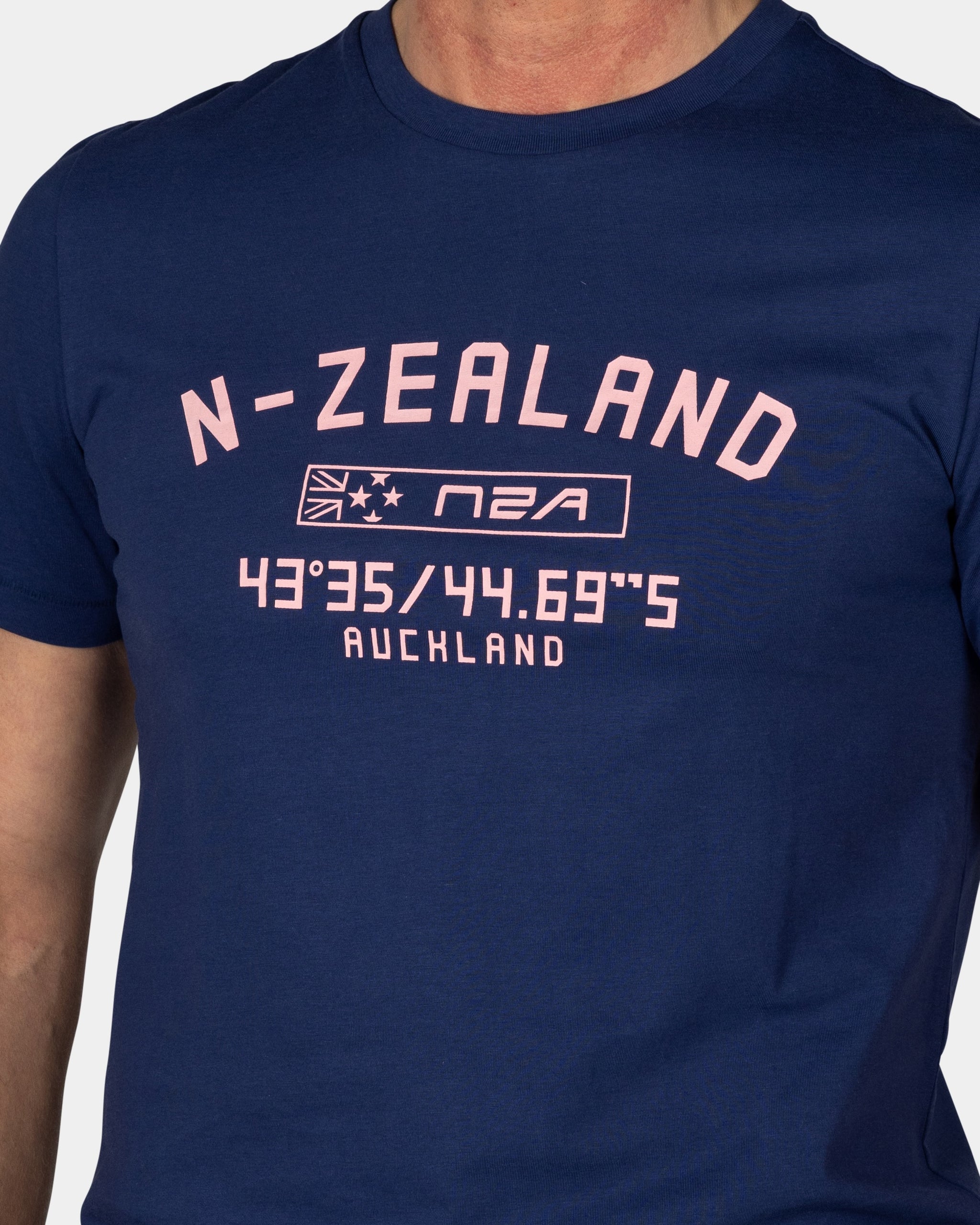 Marineblaues T-Shirt Marineblaues T-Shirt