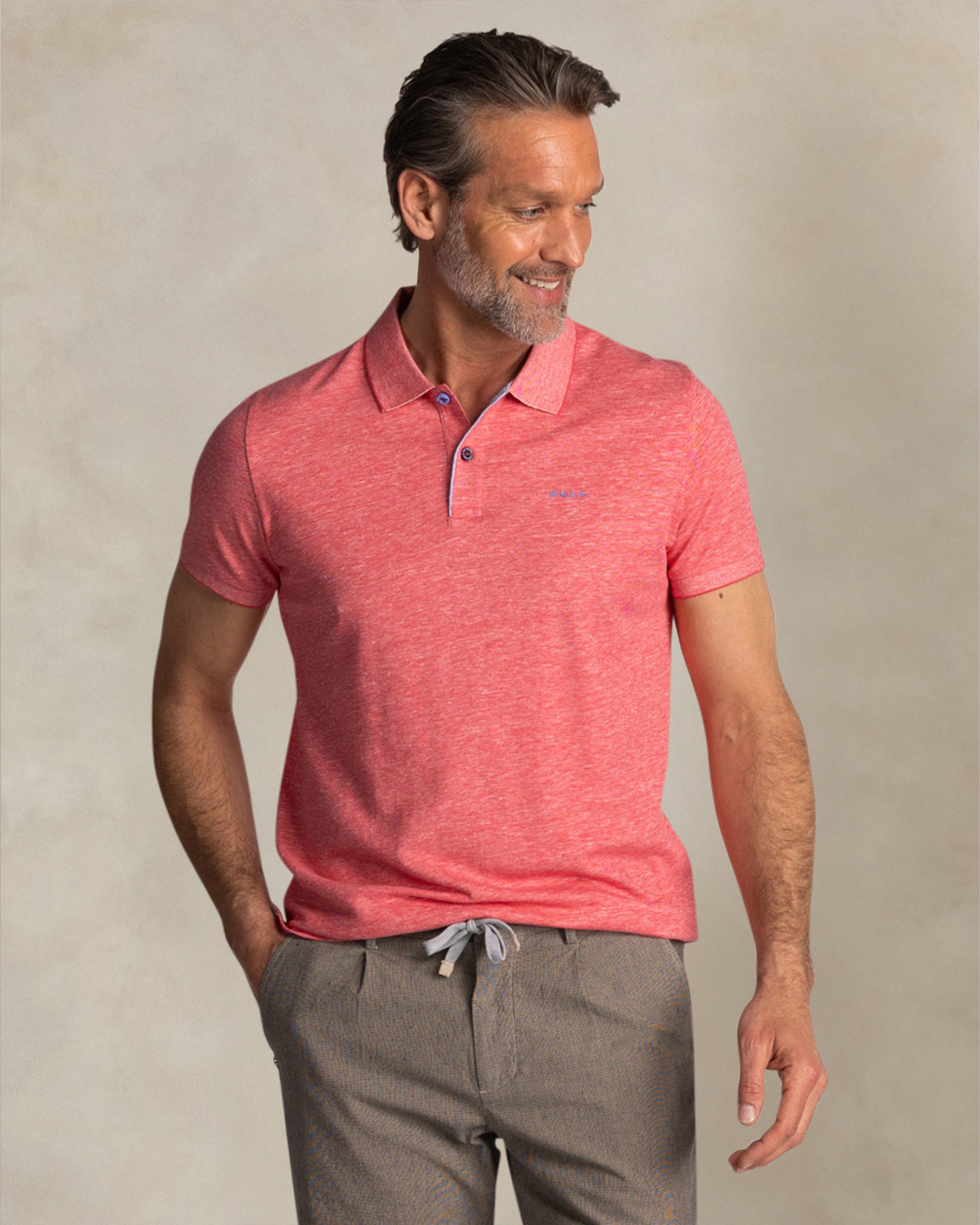 Red solid polo made of cotton and linen Red solid polo made of cotton and linen