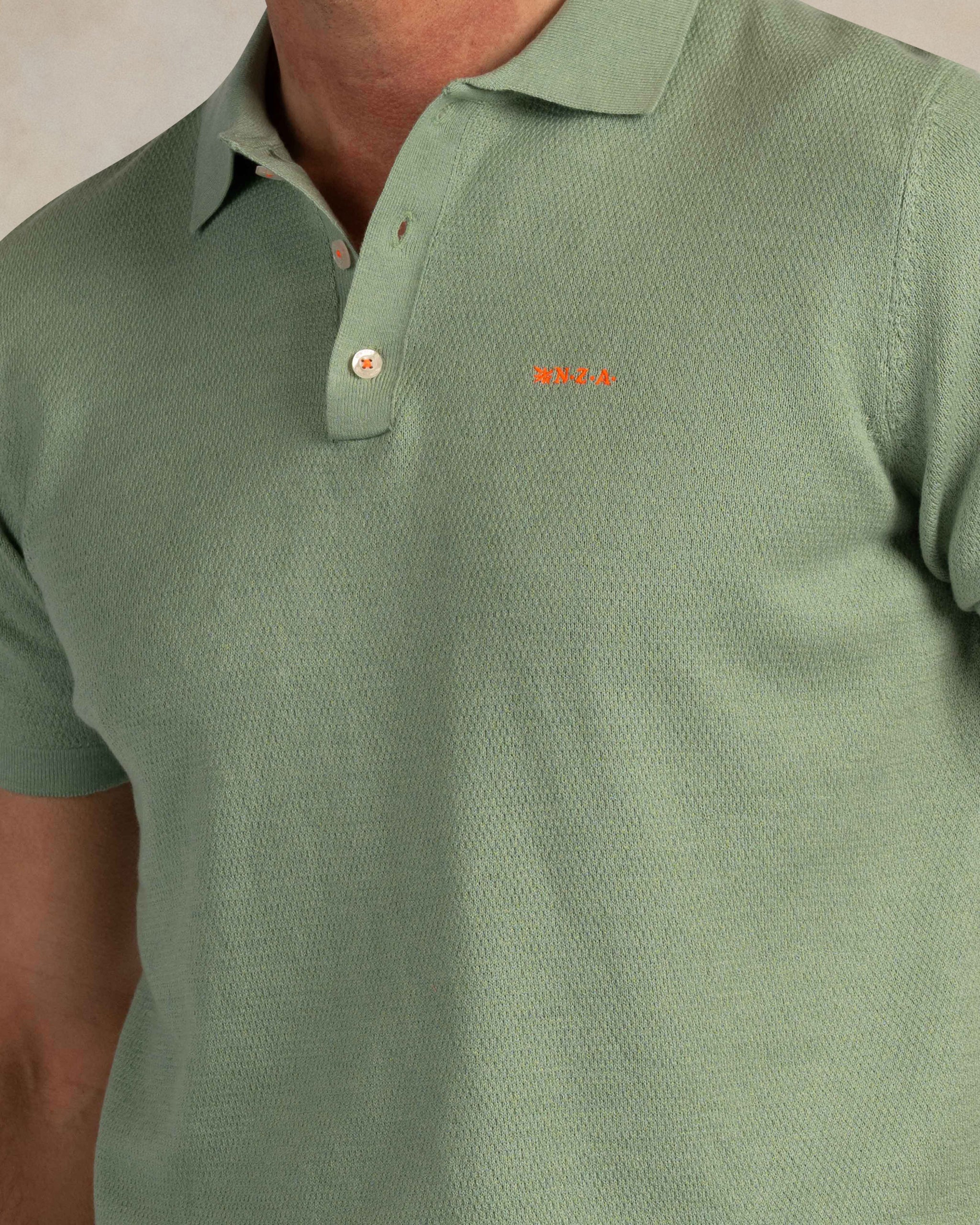 Groene gebreide polo katoen linnen Groene gebreide polo katoen linnen
