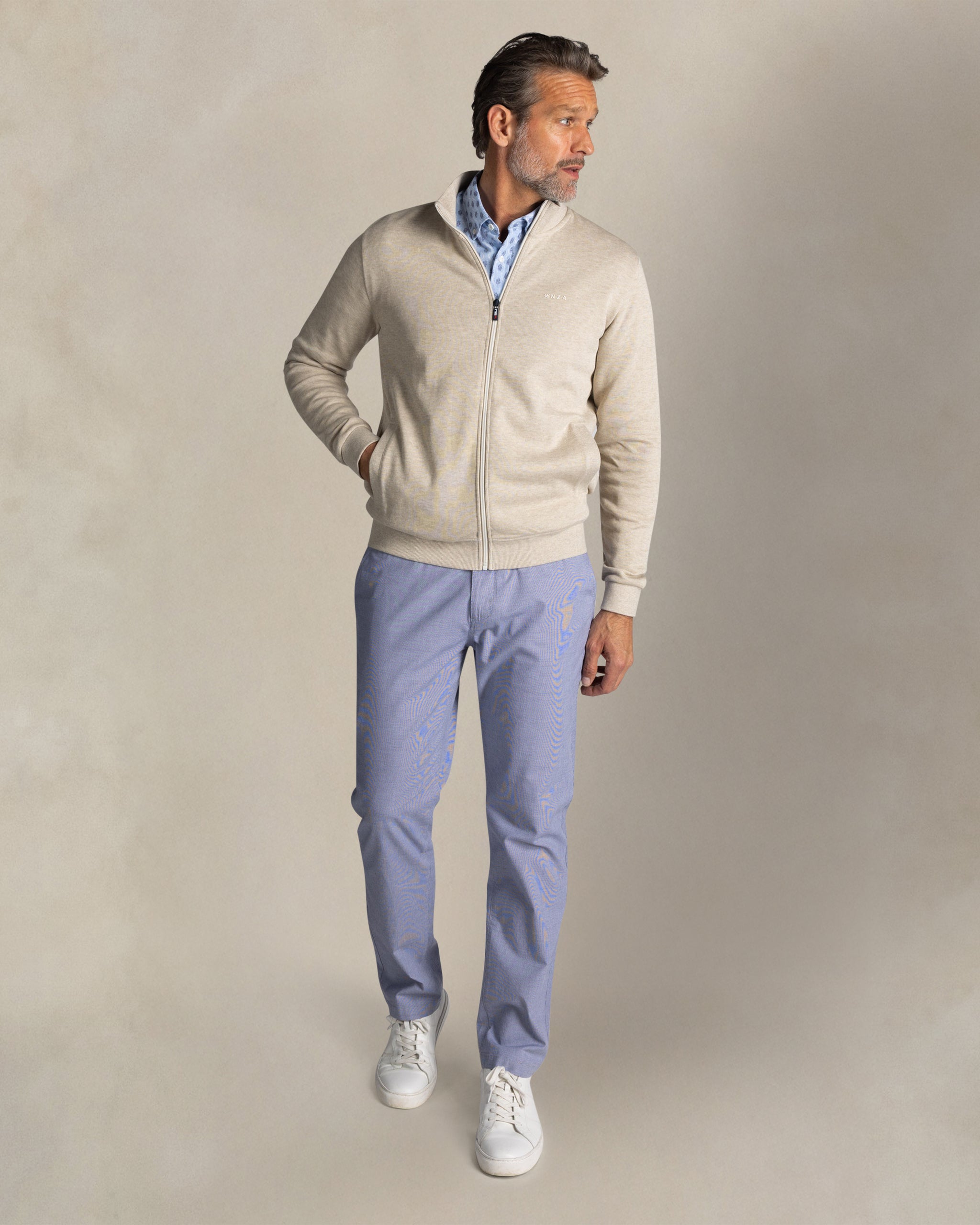 Grüner Baumwollpullover mit Reißverschluss Grüner Baumwollpullover mit Reißverschluss