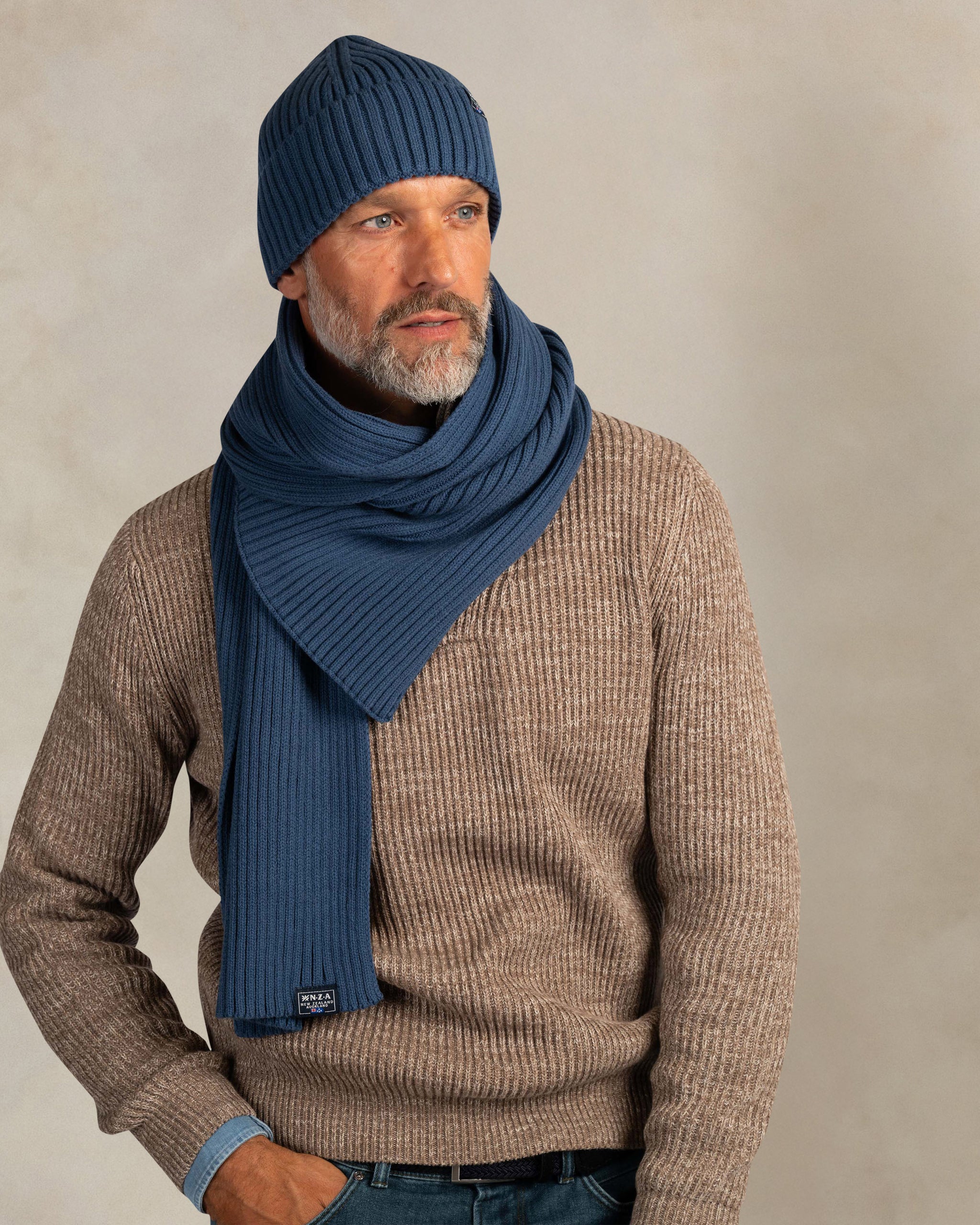 Blue knit scarf Blue knit scarf