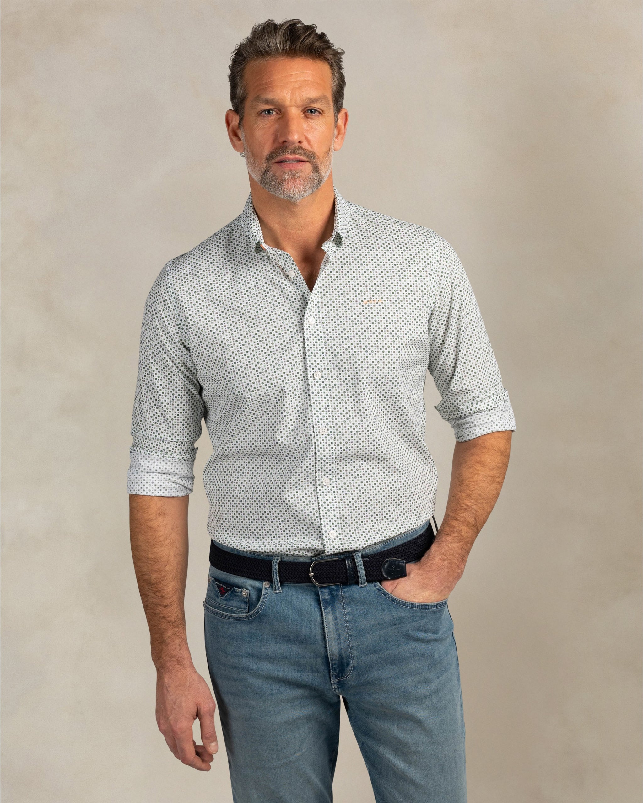 Groene katoenen stretch overhemd Groene katoenen stretch overhemd