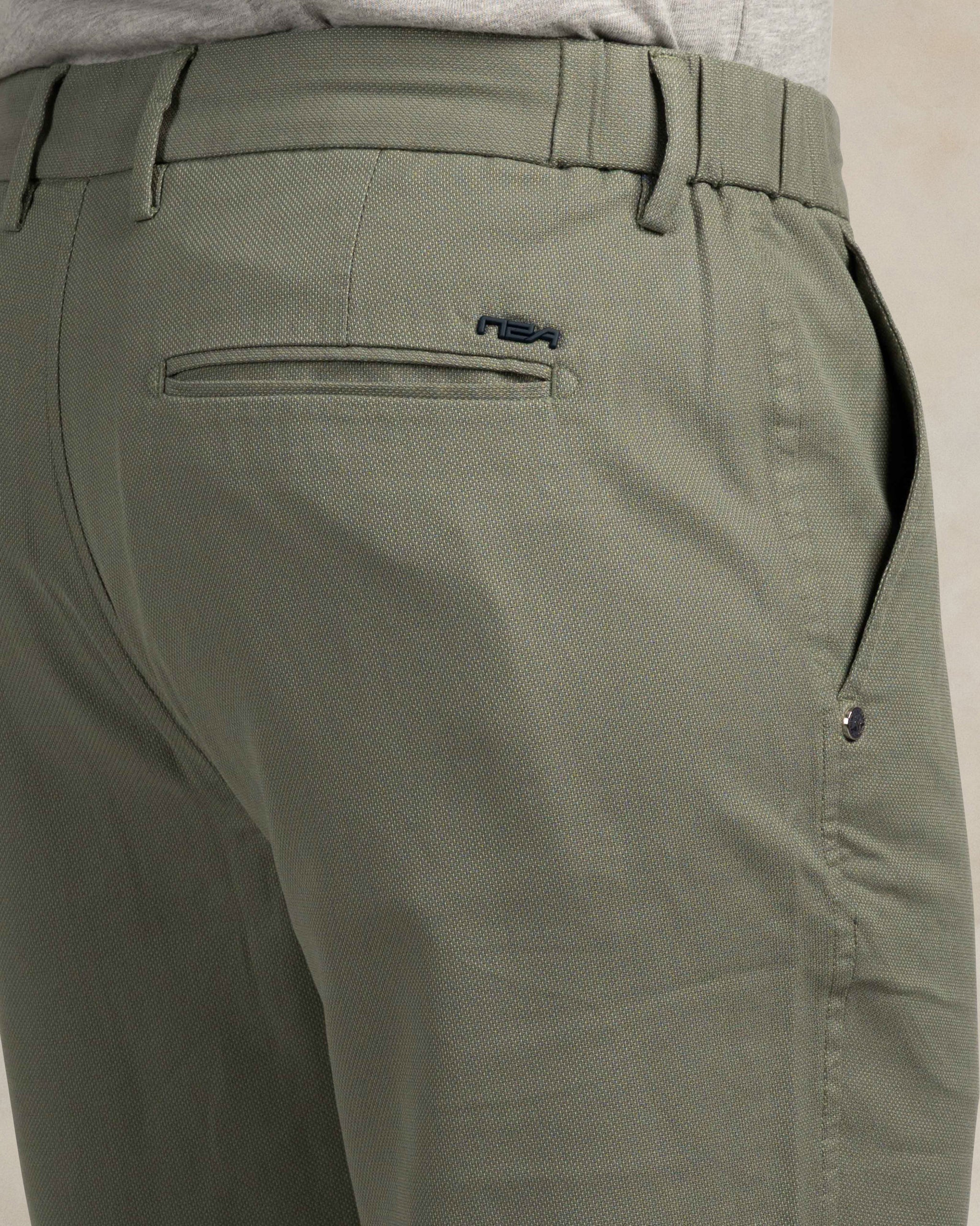 Napier groene stuctuur stretch chino Napier groene stuctuur stretch chino