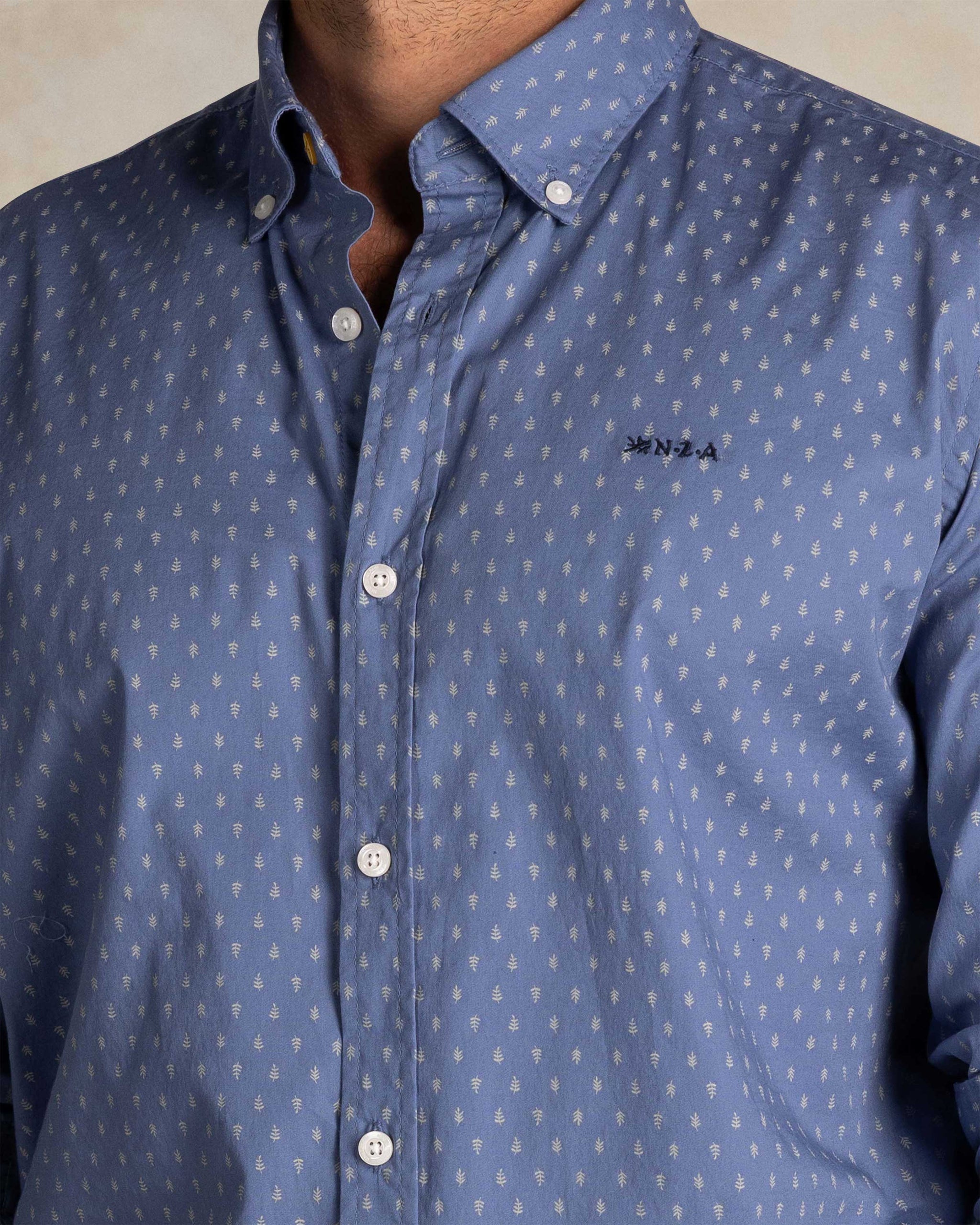 Blauw katoenen overhemd stretch Blauw katoenen overhemd stretch