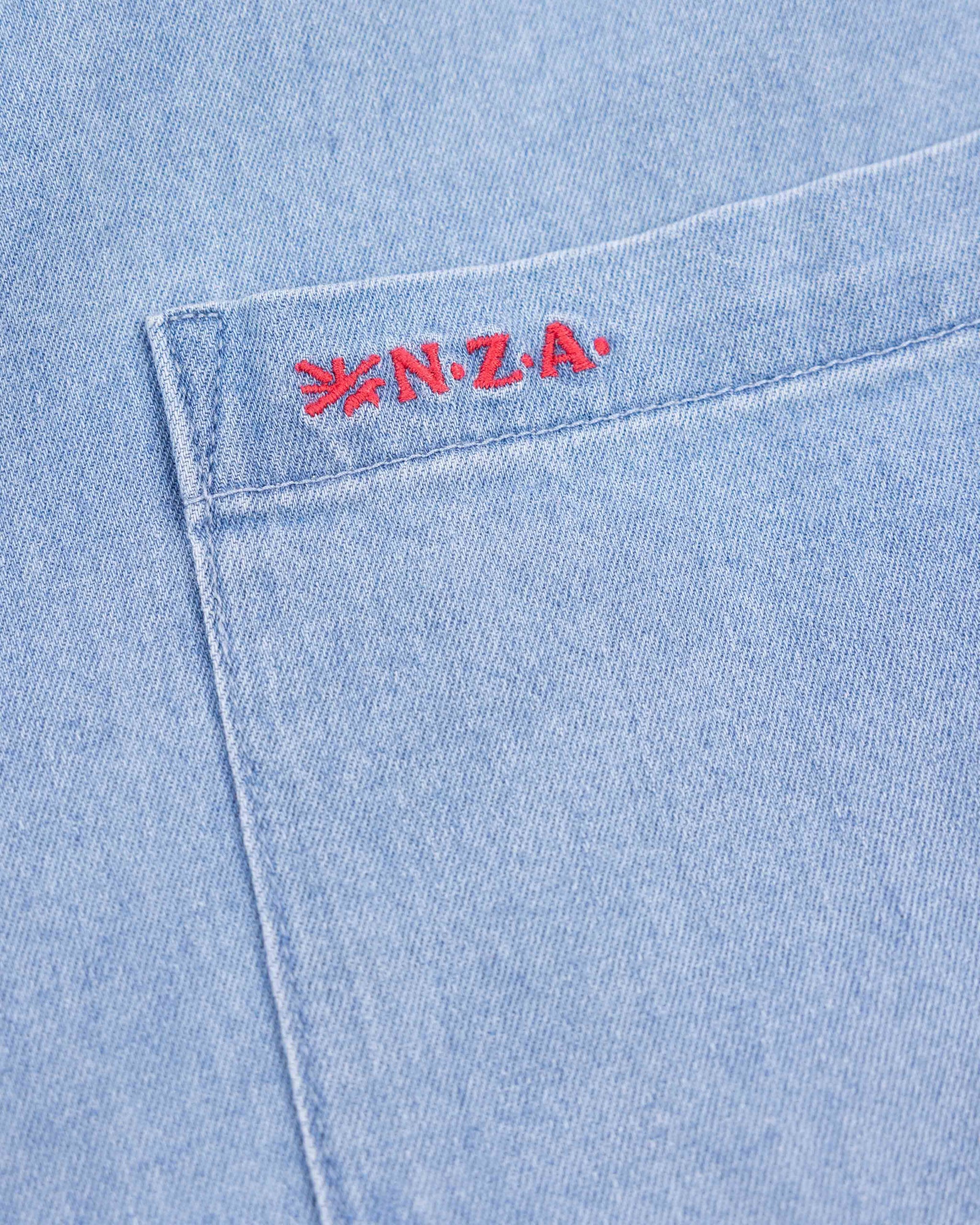 Blaues Baumwoll-Stretchhemd Blaues Baumwoll-Stretchhemd