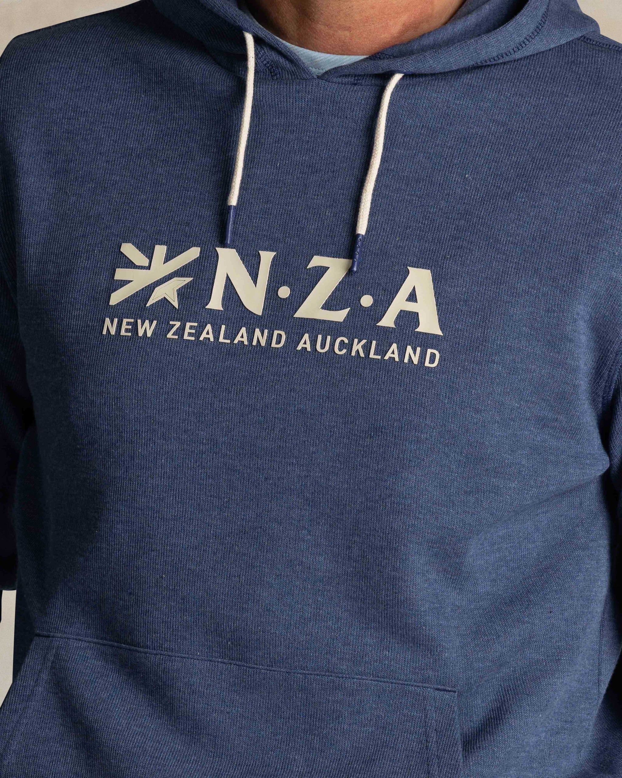 Dunkelblauer hoodie mit logo Dunkelblauer hoodie mit logo