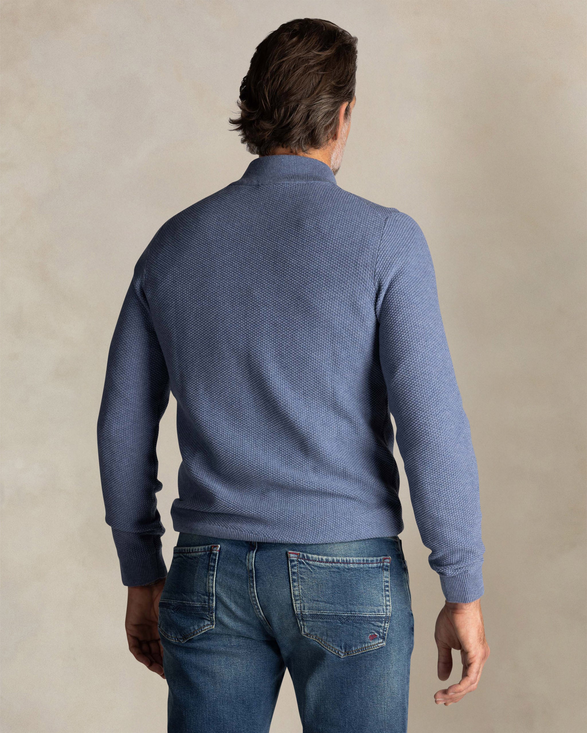 Blaue Baumwoll-Halbreißverschluss-Pullover Blaue Baumwoll-Halbreißverschluss-Pullover