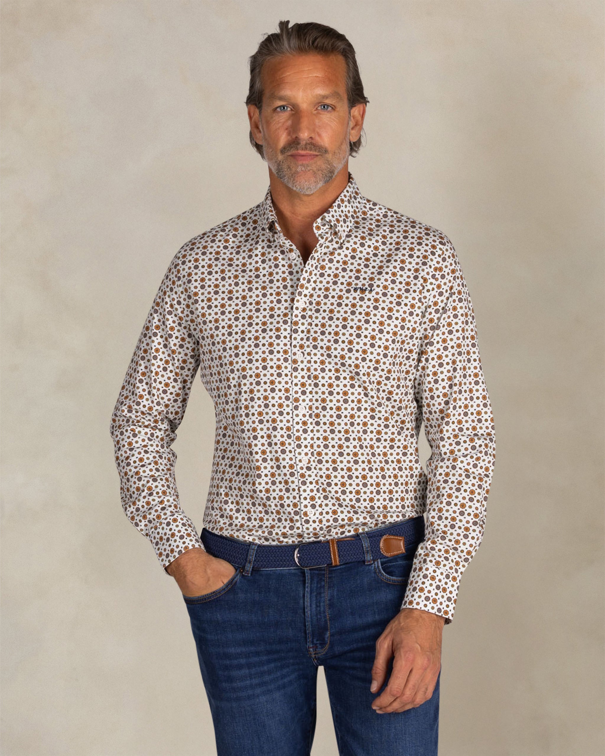 Wit katoenen overhemd met print Wit katoenen overhemd met print