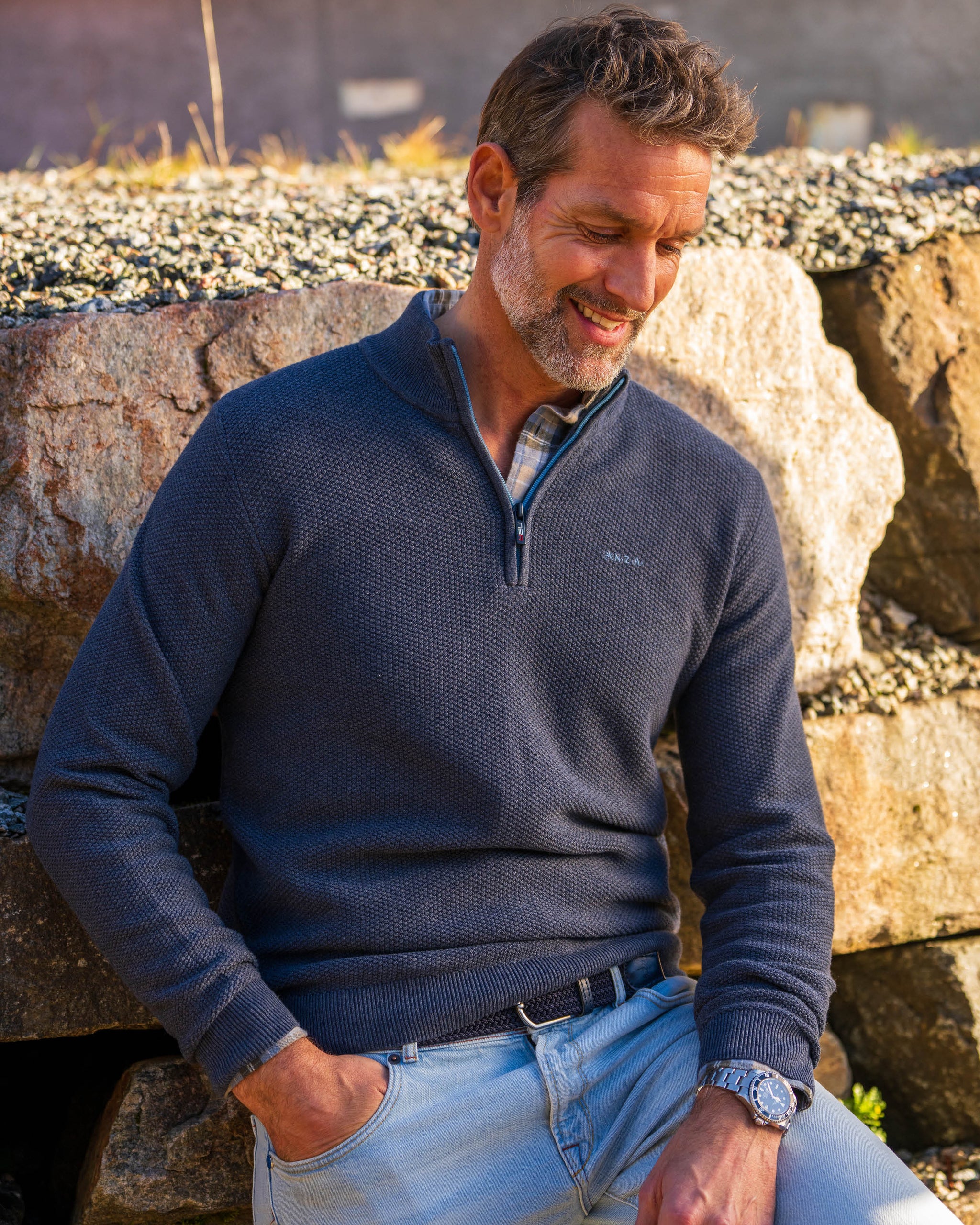 Donker blauwe katoenen half zip trui Donker blauwe katoenen half zip trui