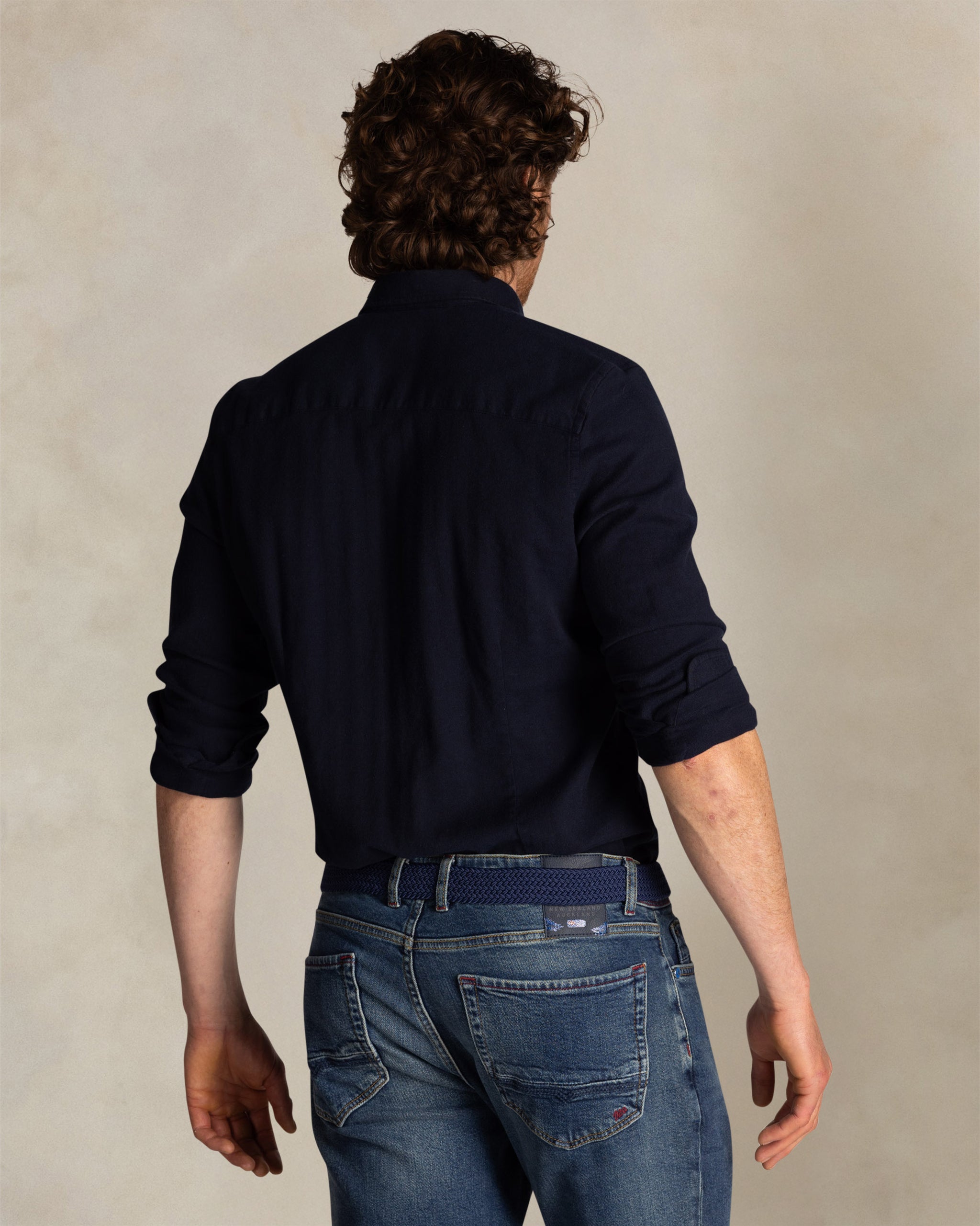 Camisa azul de algodón elástico Camisa azul de algodón elástico