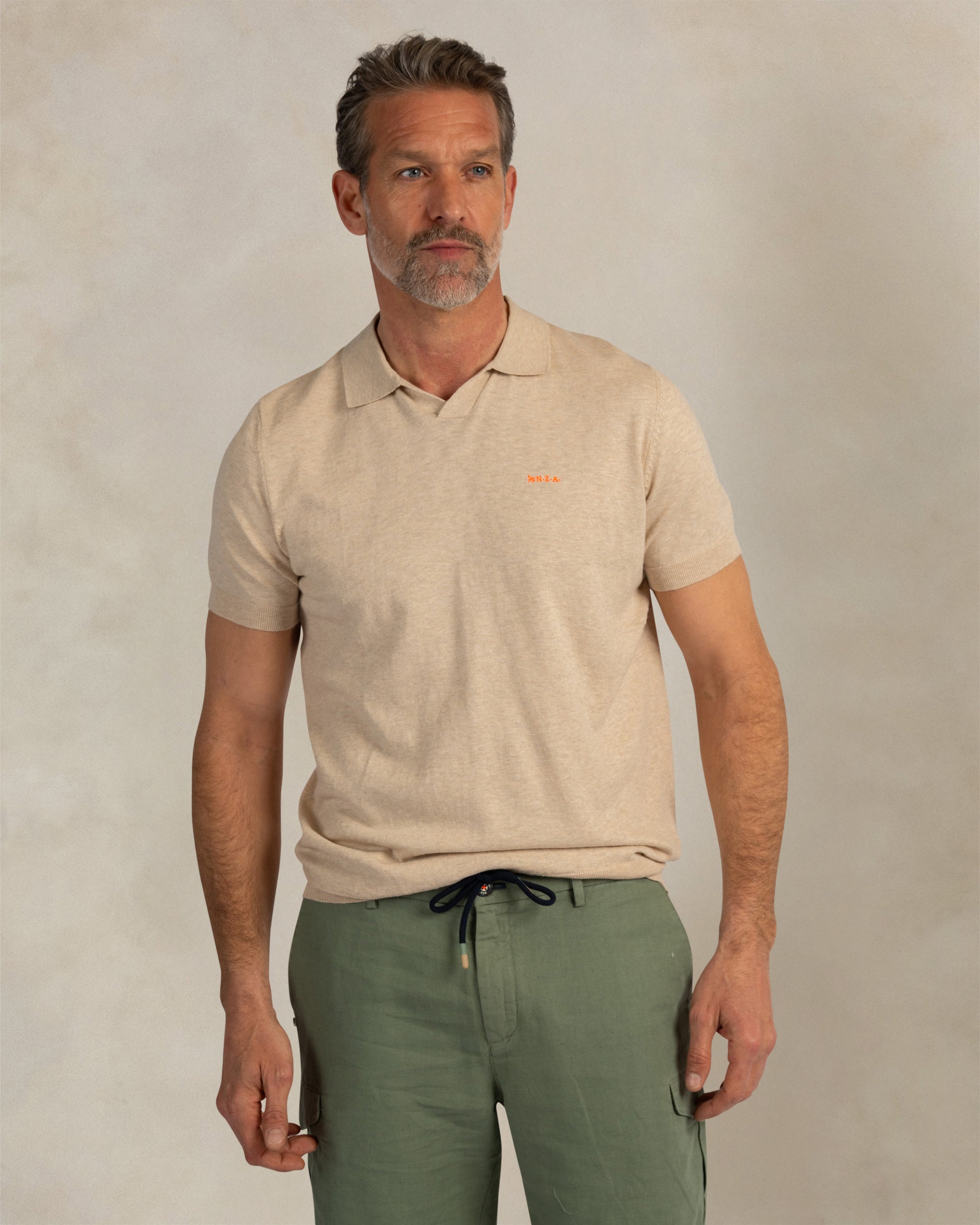 Polo tricoté écru en coton et lin Polo tricoté écru en coton et lin