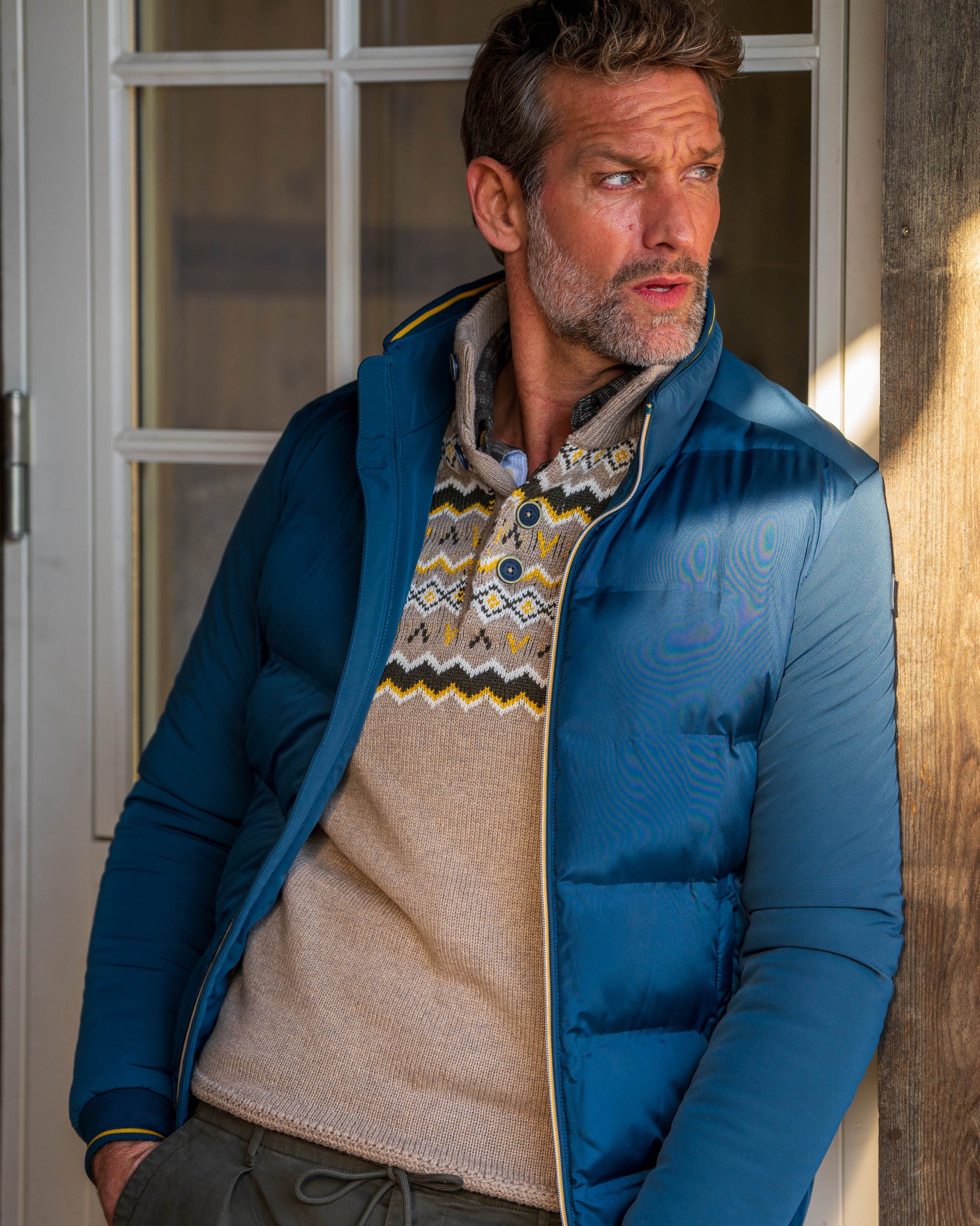 Navy blue padded jacket Navy blue padded jacket