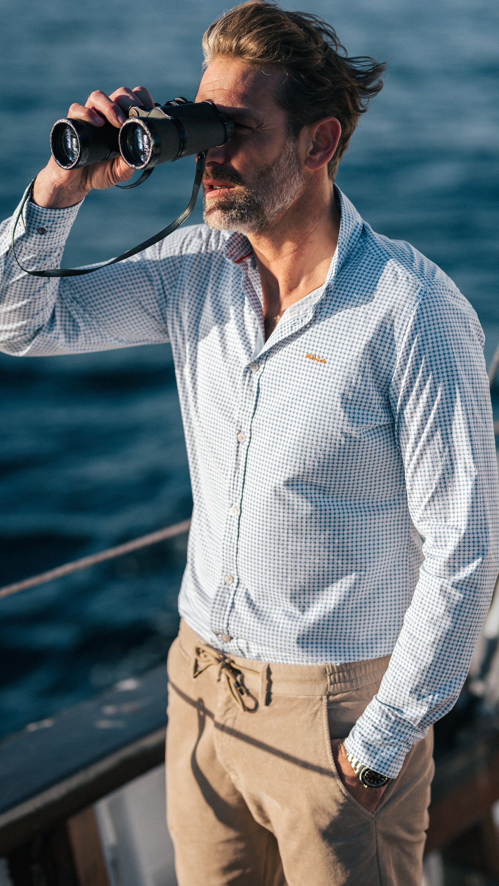 Camisa celeste con lunares. - Light Blue Camisa celeste con lunares. - Light Blue