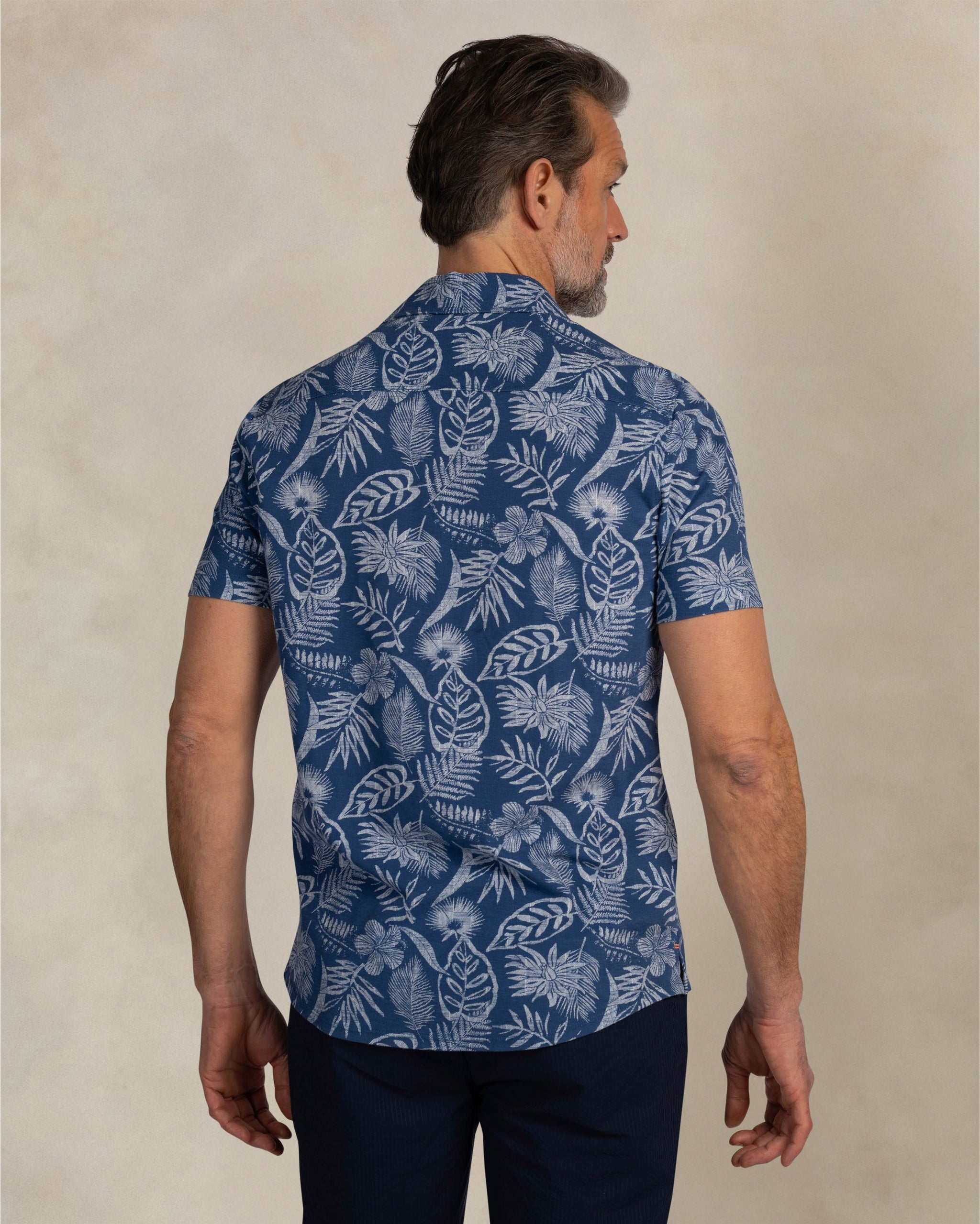 Camisa de piqué azul de manga corta Camisa de piqué azul de manga corta