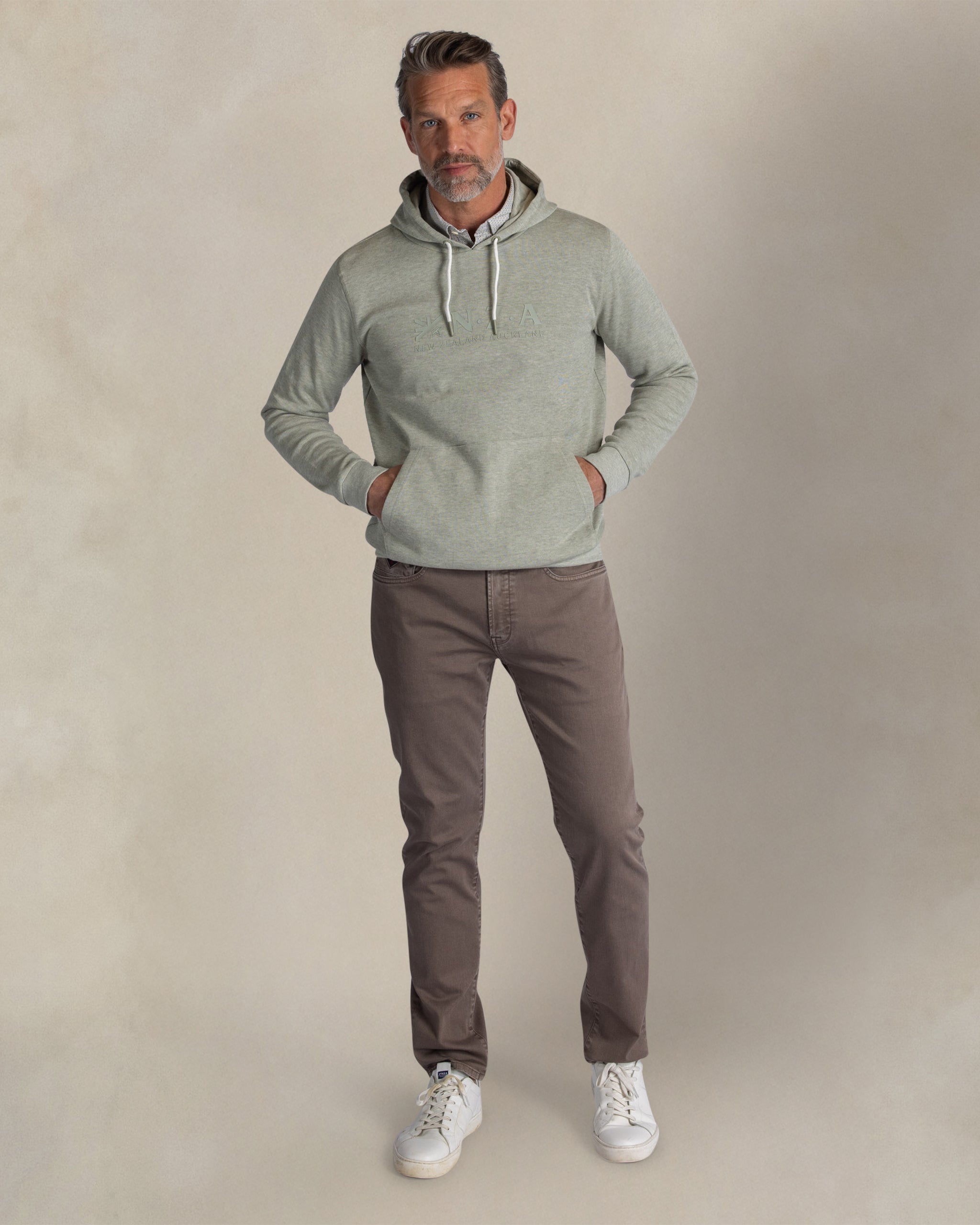 Lichtgrüner Hoodie aus Baumwolle Lichtgrüner Hoodie aus Baumwolle