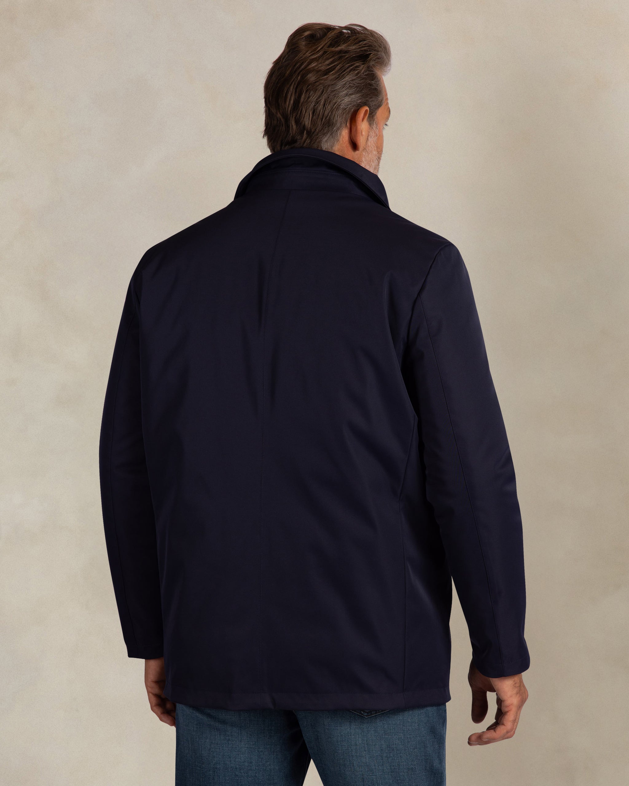 Veste matelassée bleu marine à double fermeture Veste matelassée bleu marine à double fermeture