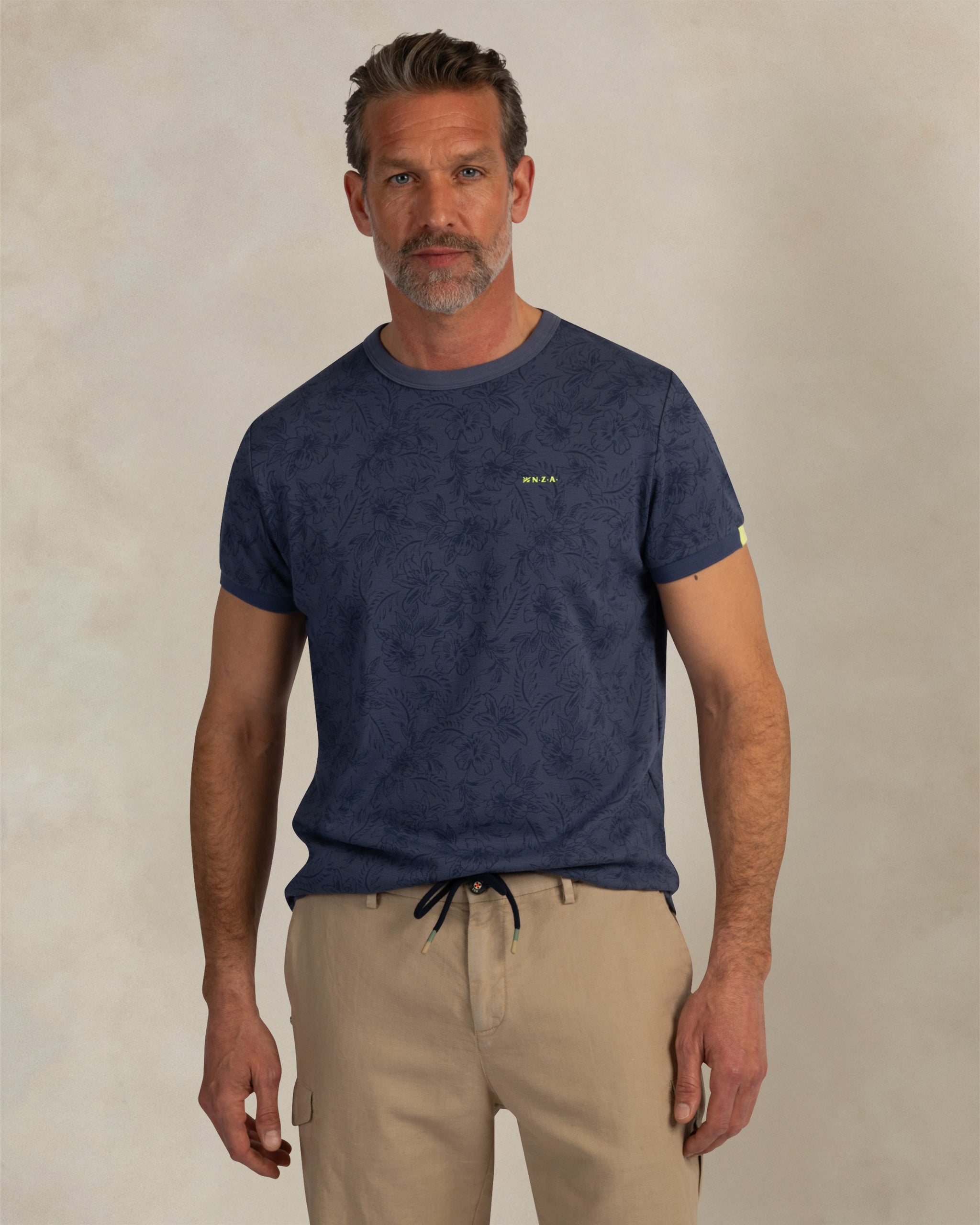 Donkerblauw print t-shirt Donkerblauw print t-shirt