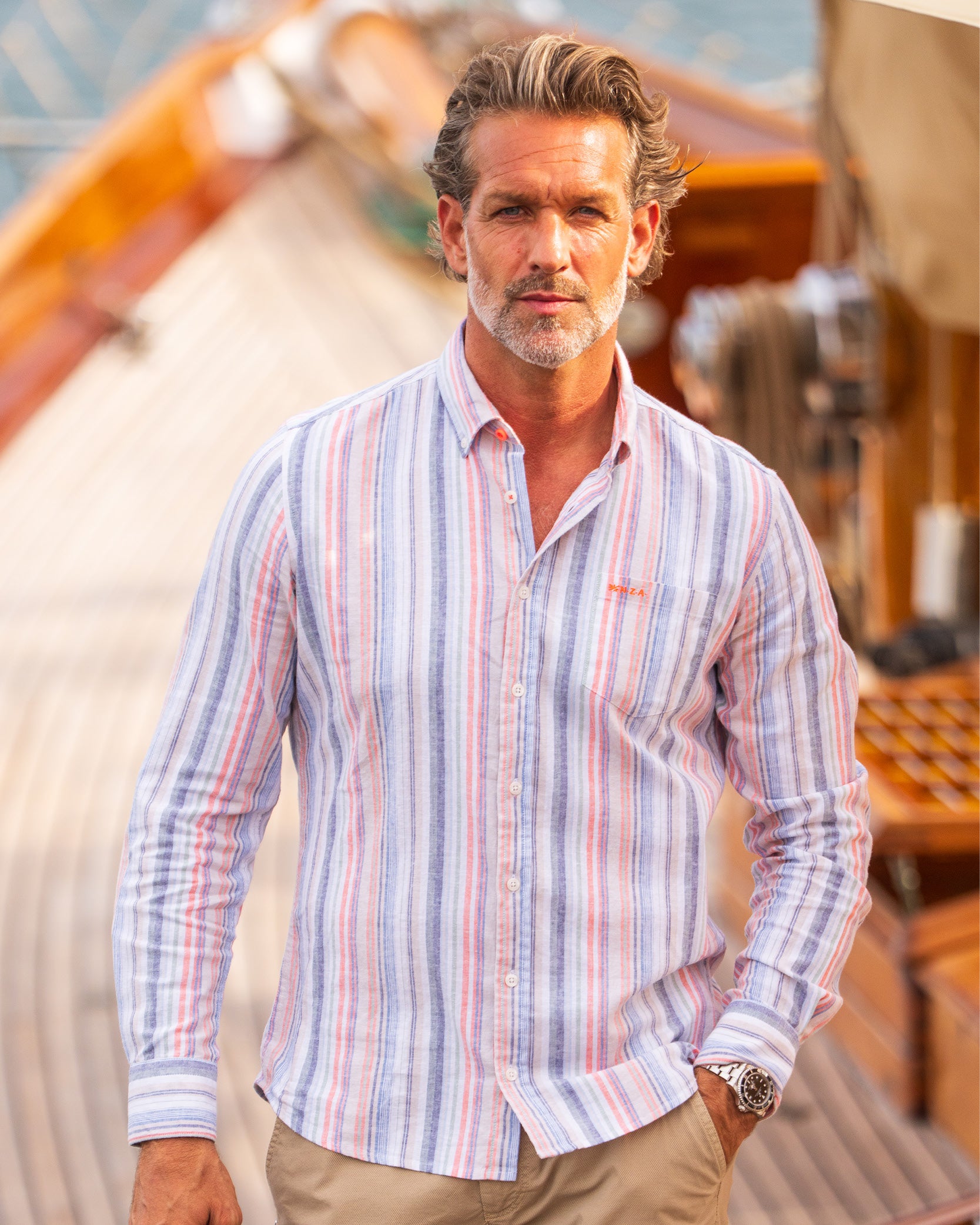 Chemise rayée stretch en lin écru Chemise rayée stretch en lin écru