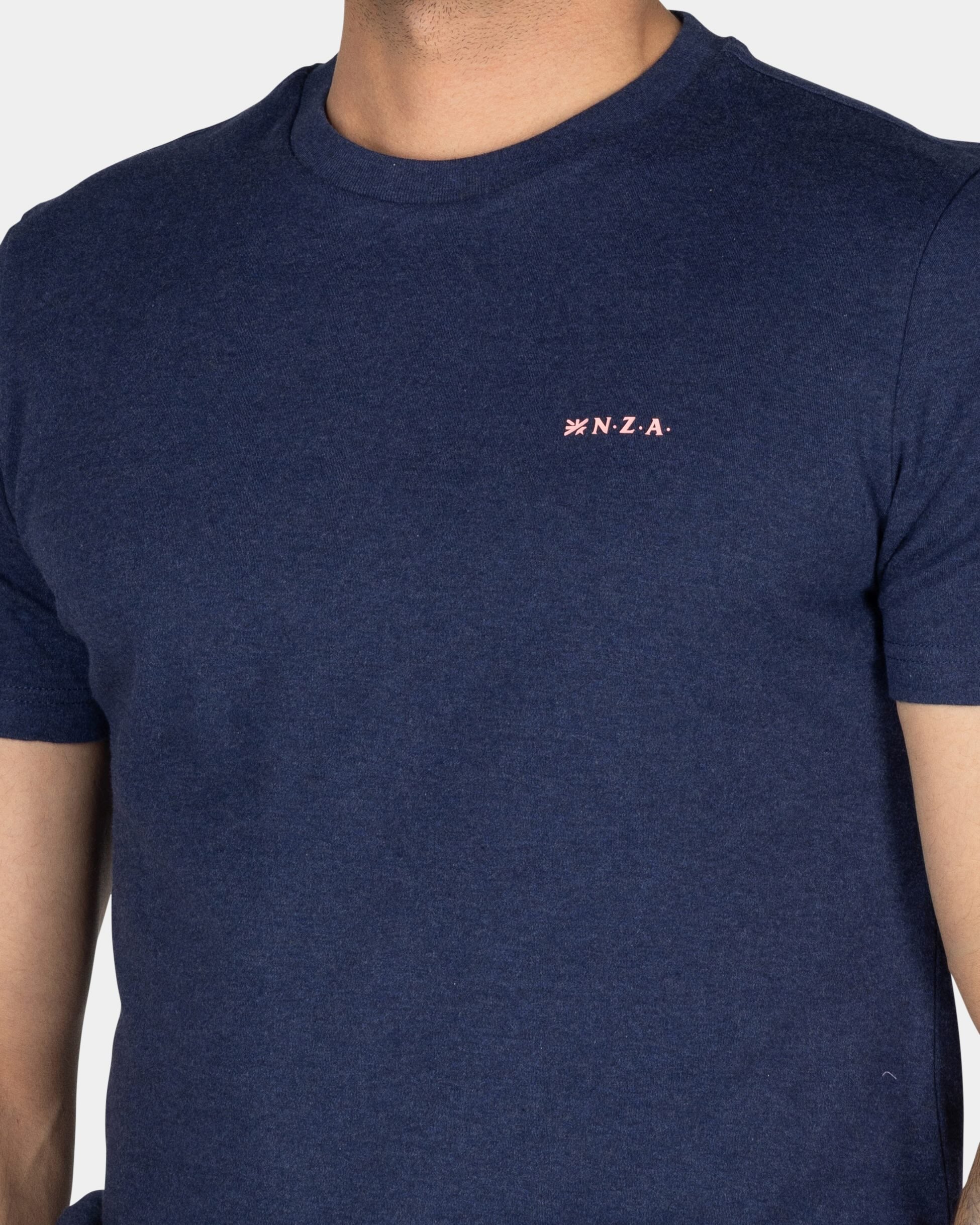 Navy effen t-shirt van organisch katoen Navy effen t-shirt van organisch katoen