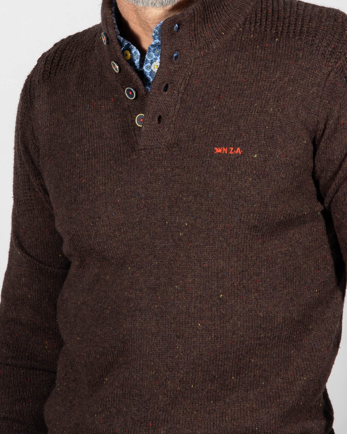 Suéter liso con botones Brownlee - Clay Brown