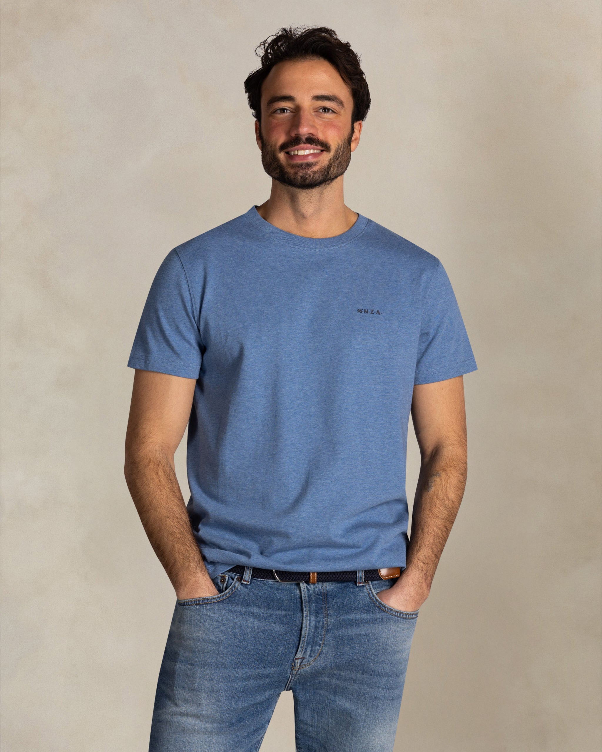 Blauw katoenen t-shirt Blauw katoenen t-shirt