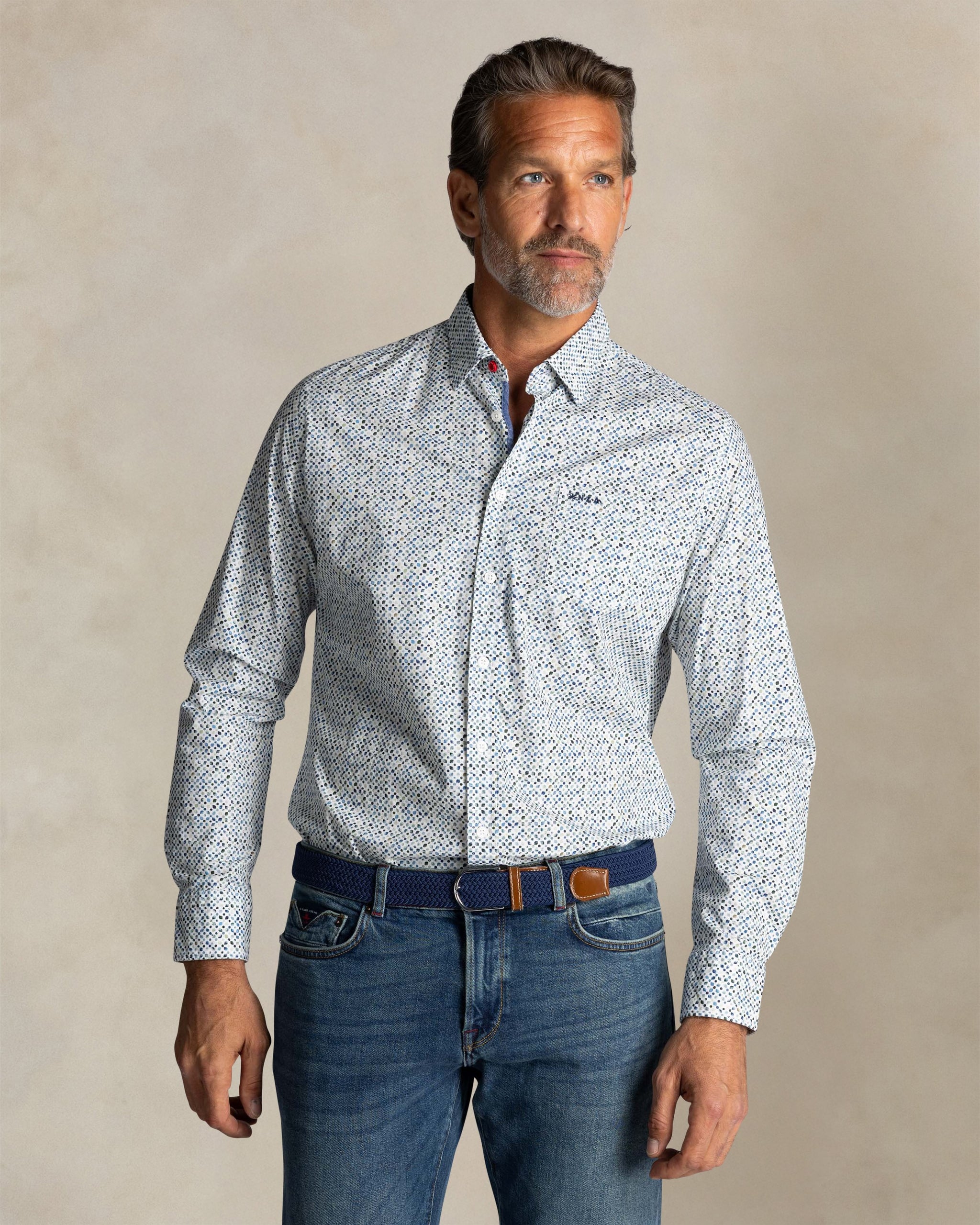 Ecru bedrucktes Baumwollhemd Ecru bedrucktes Baumwollhemd