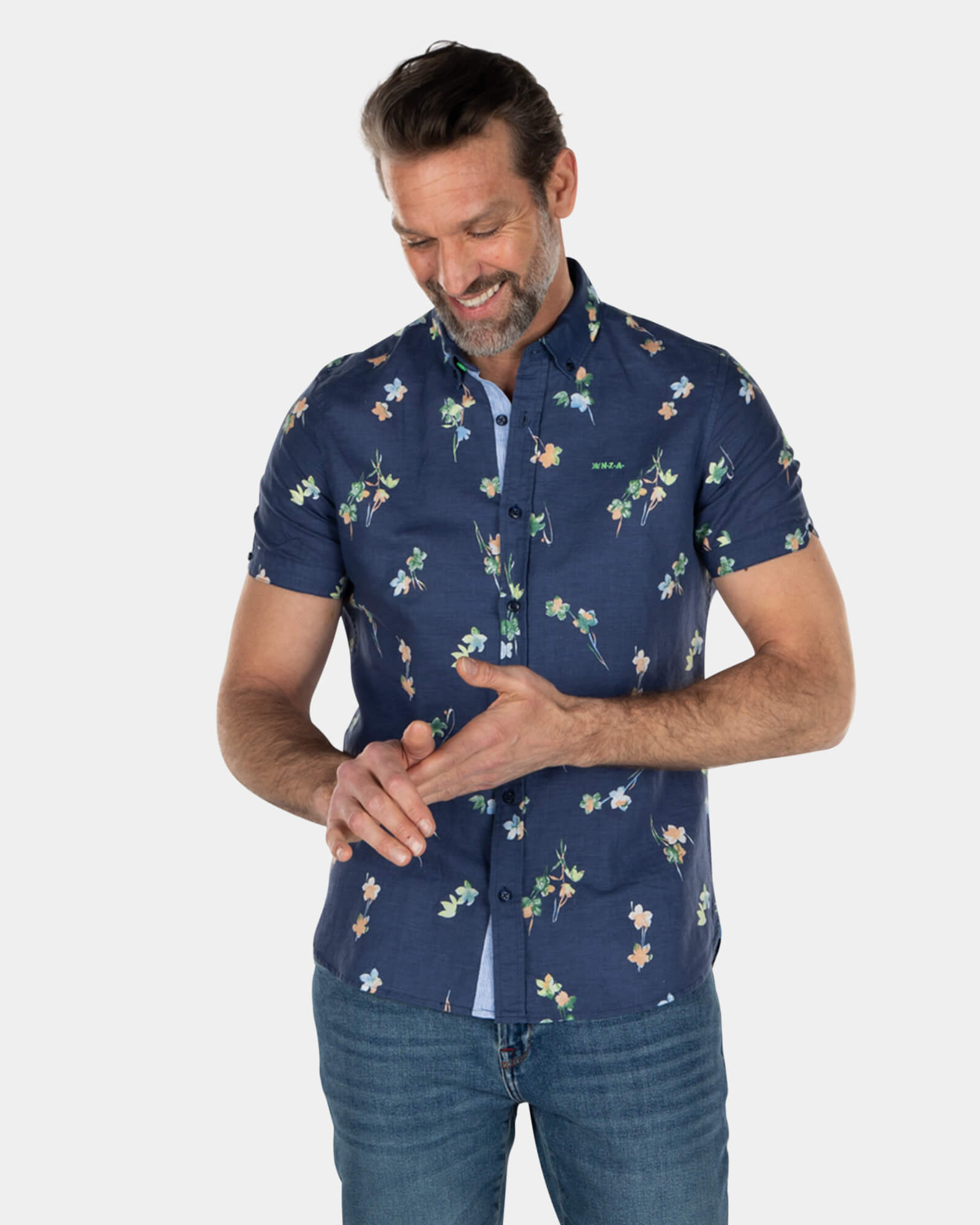 Short sleeved linen cotton shirt with flower print - Key Navy Short sleeved linen cotton shirt with flower print - Key Navy