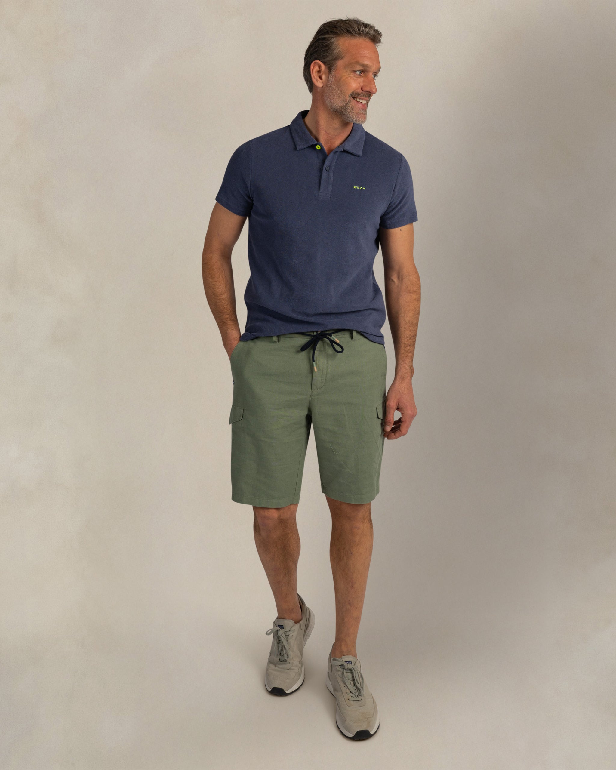 Polo 100% coton bleu foncé Polo 100% coton bleu foncé