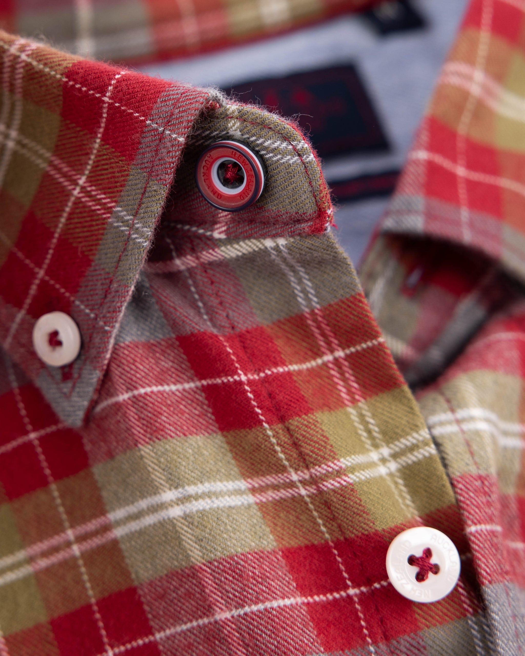 Rot-farbenes Baumwollhemd mit Print Rot-farbenes Baumwollhemd mit Print