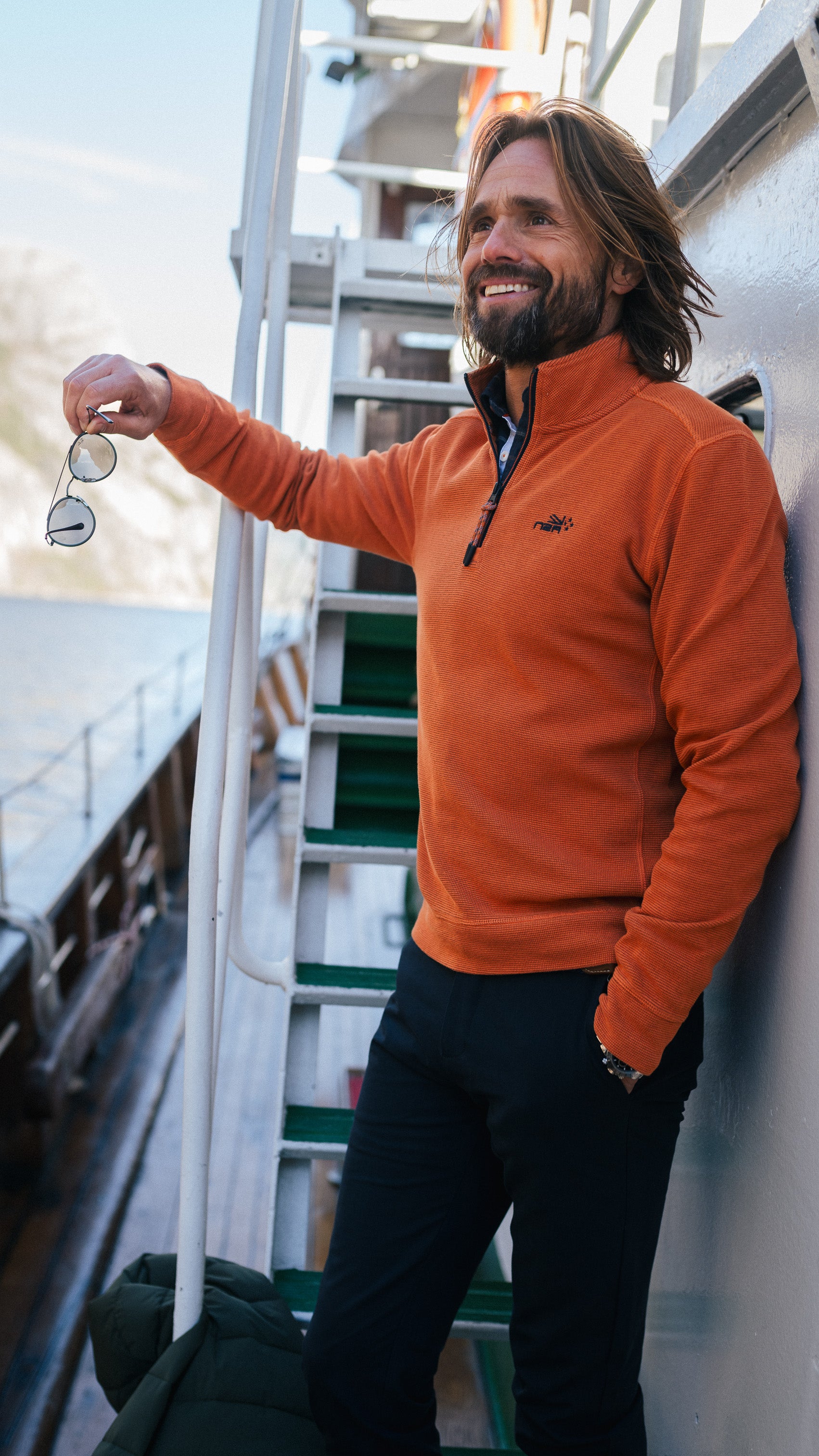 Donkeroranje sweater met halve rits - Almond Orange Donkeroranje sweater met halve rits - Almond Orange