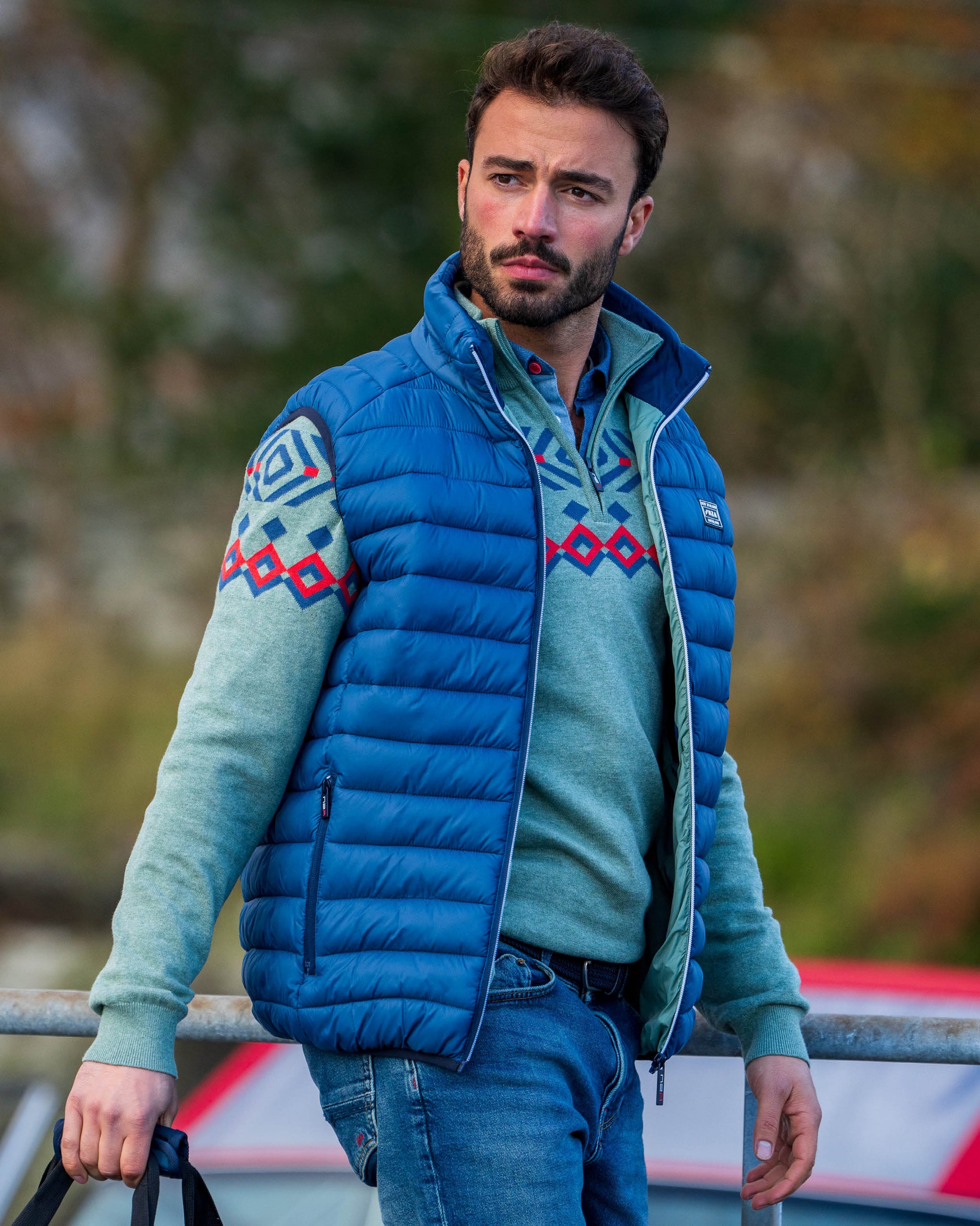 Blauwe bodywarmer Blauwe bodywarmer