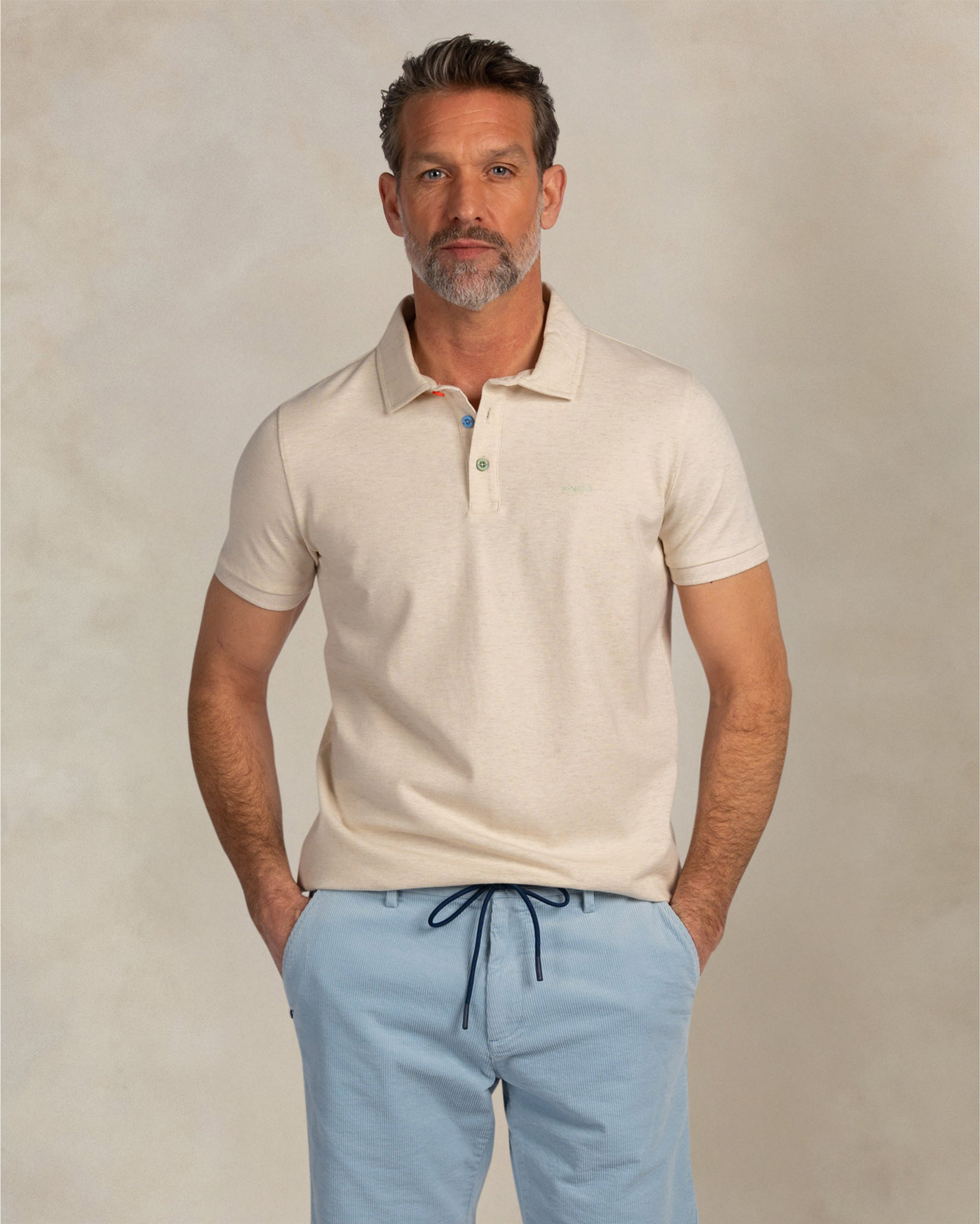 Polo de algodón elástico color crudo Polo de algodón elástico color crudo