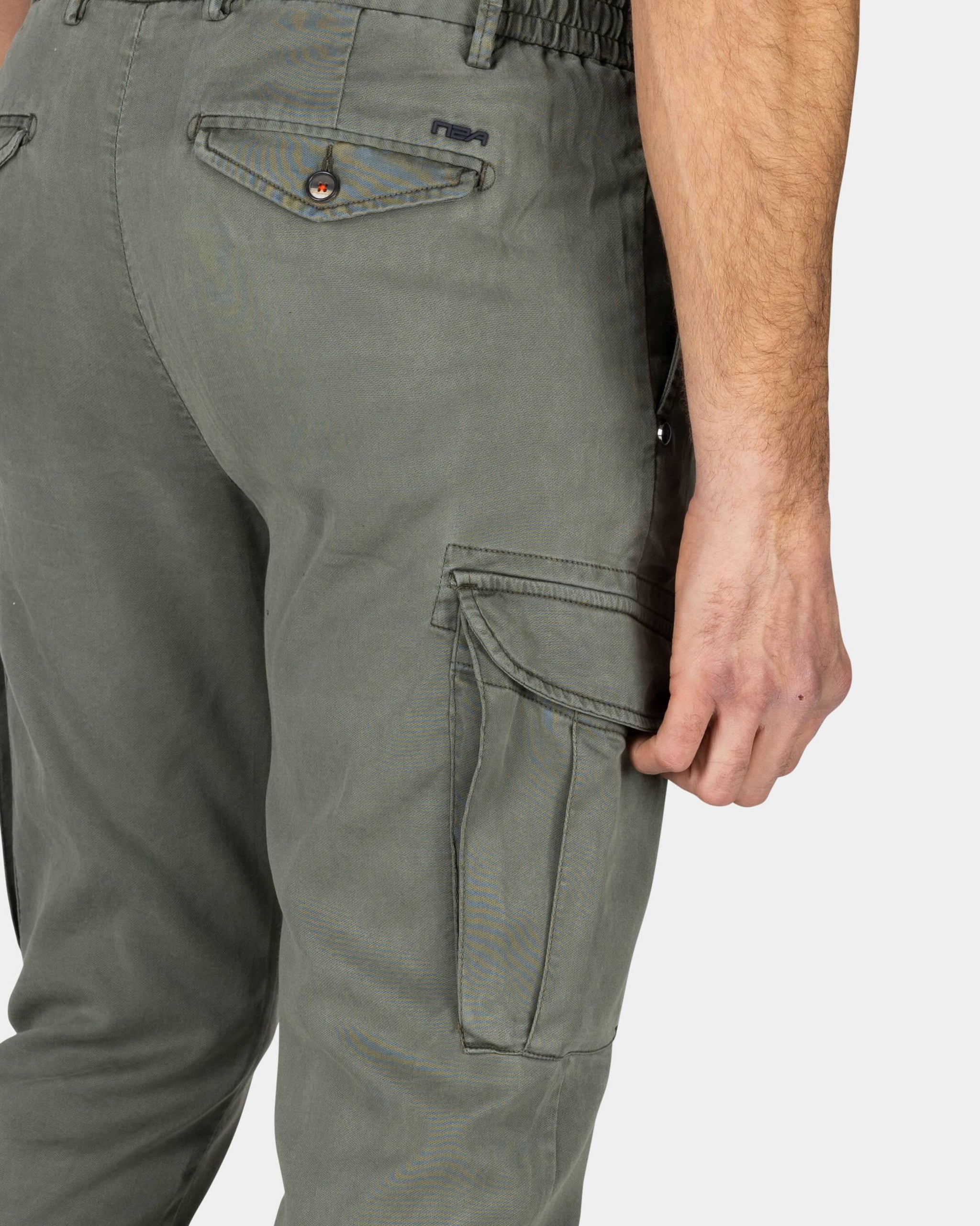 Groene cargo broek Groene cargo broek