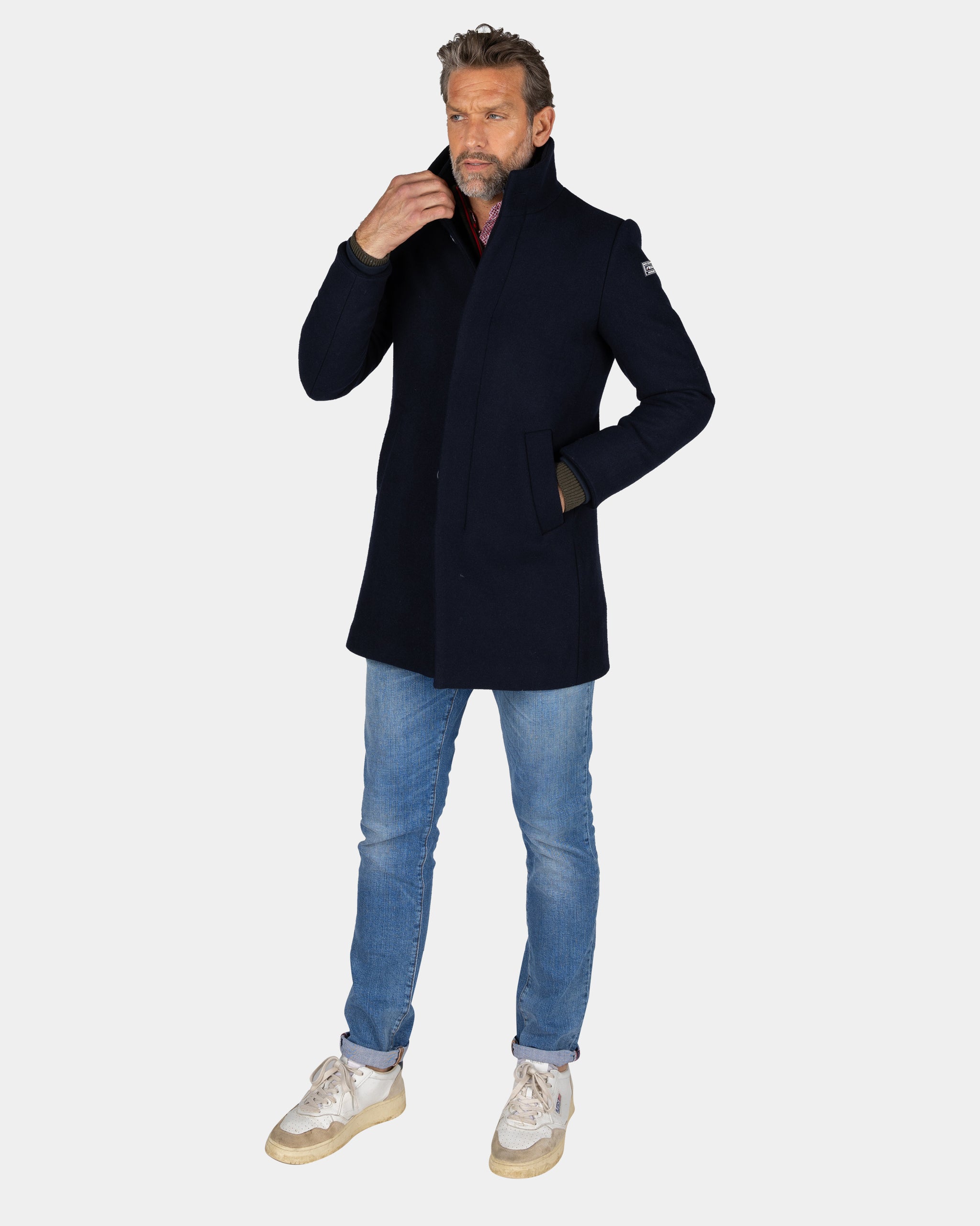 Dunkelblauer Wollmantel - Winter Navy Dunkelblauer Wollmantel - Winter Navy