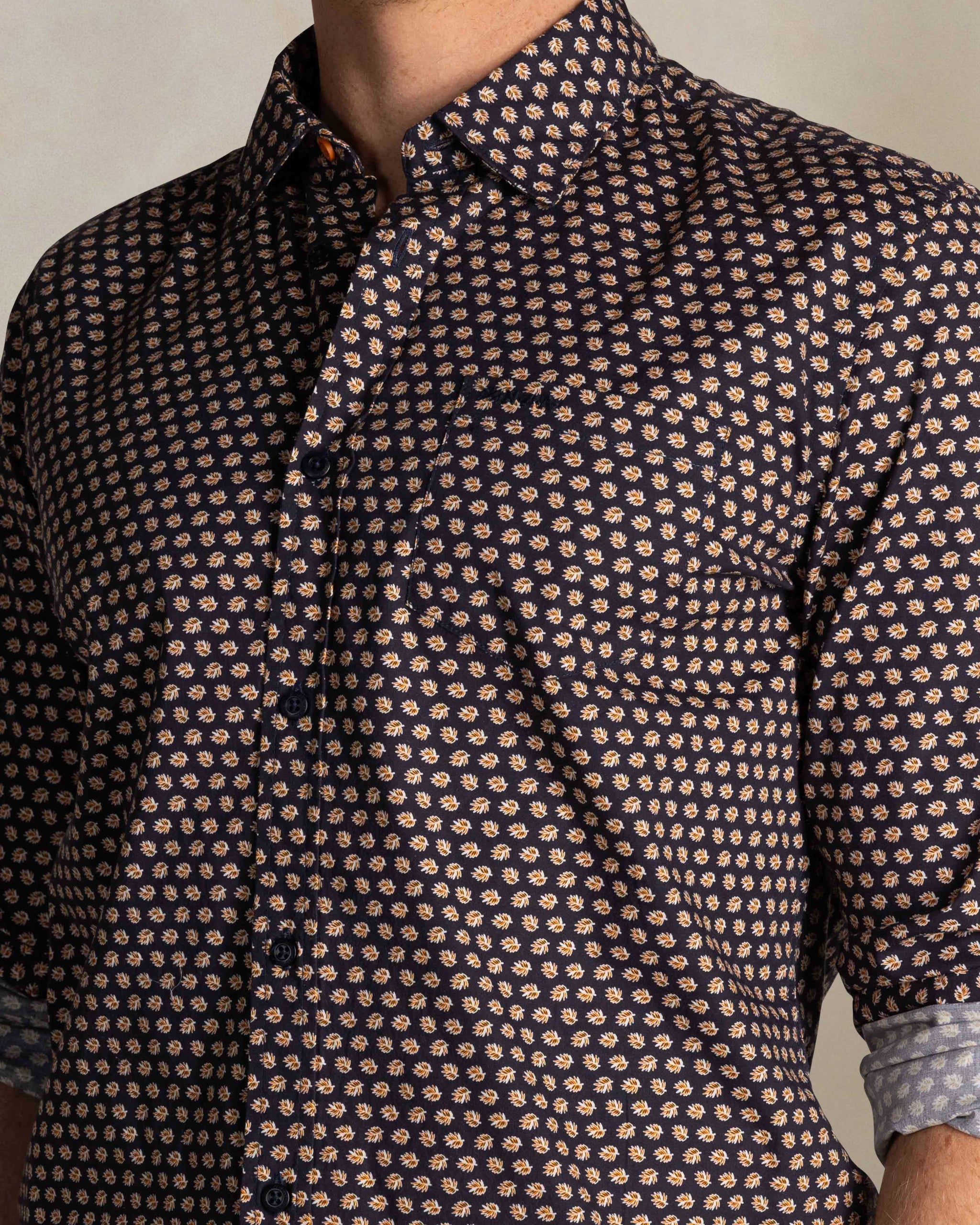 Chemise en coton bleu stretch Chemise en coton bleu stretch