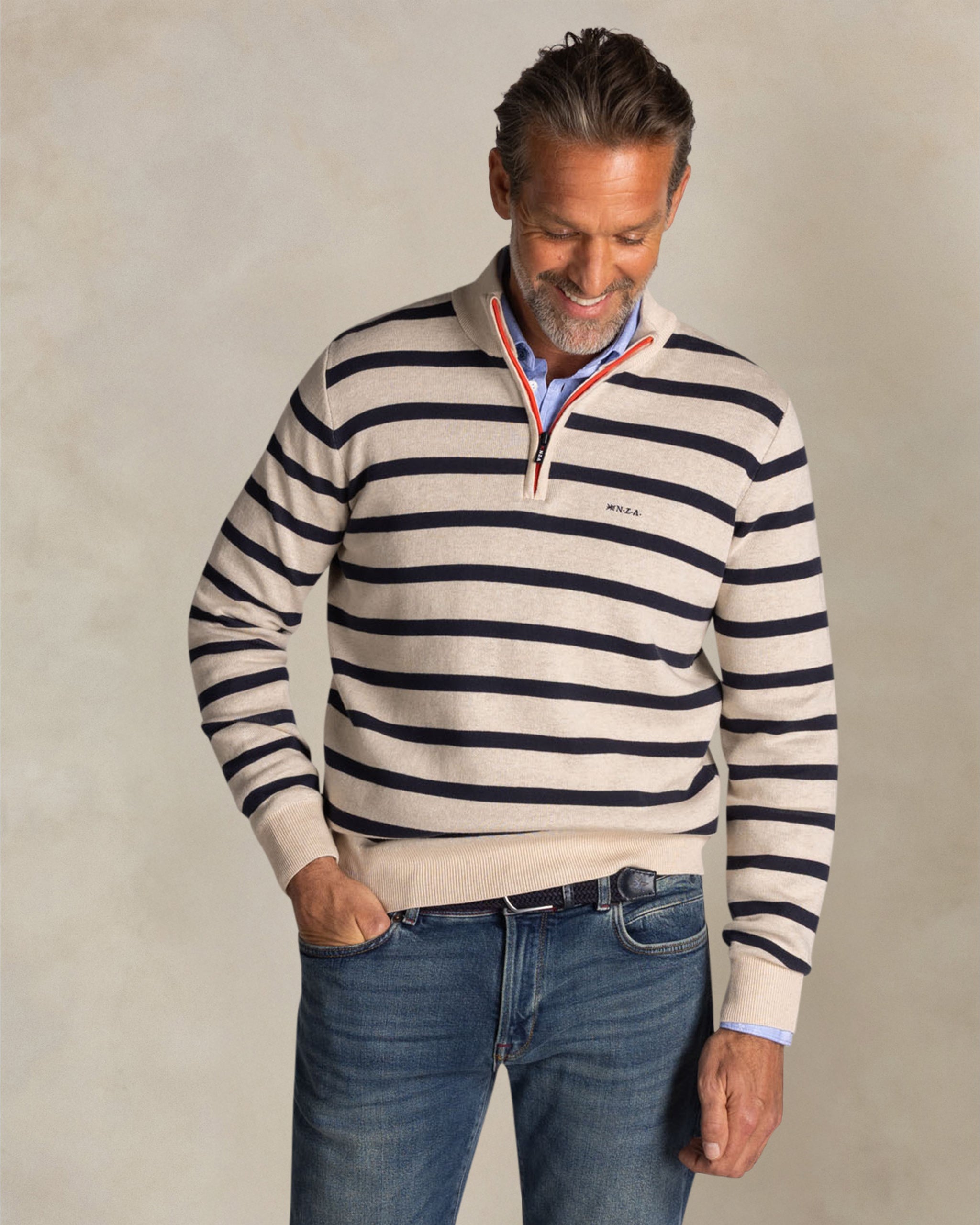 Jersey ecru de algodón con media cremallera y rayas Jersey ecru de algodón con media cremallera y rayas