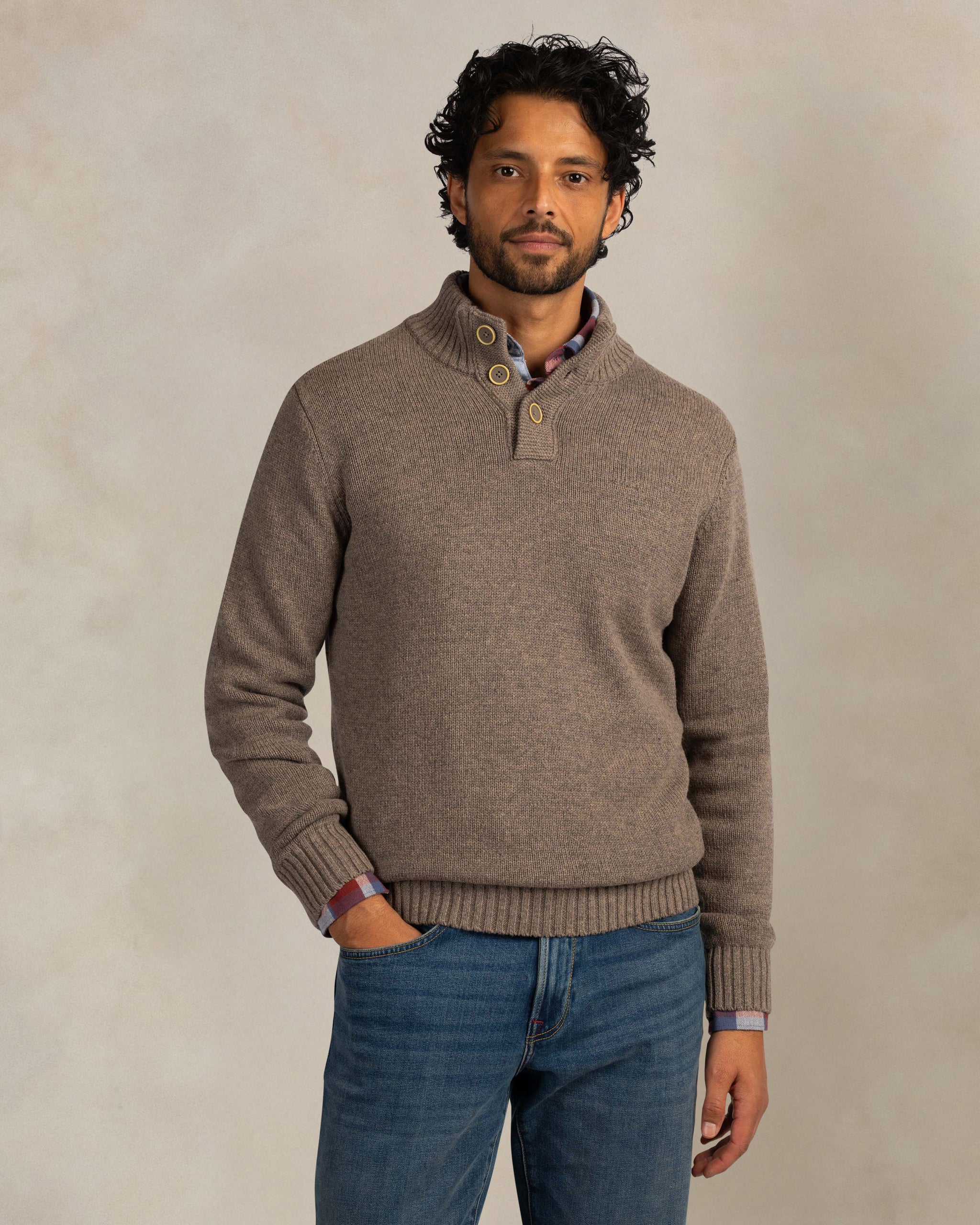 Brown wool pullover Brown wool pullover