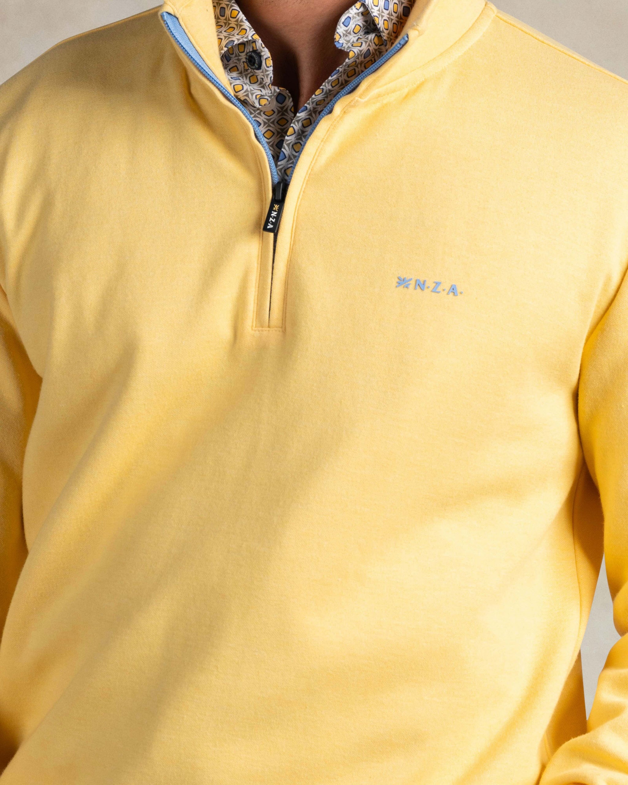 Gele quarter zip sweater Gele quarter zip sweater